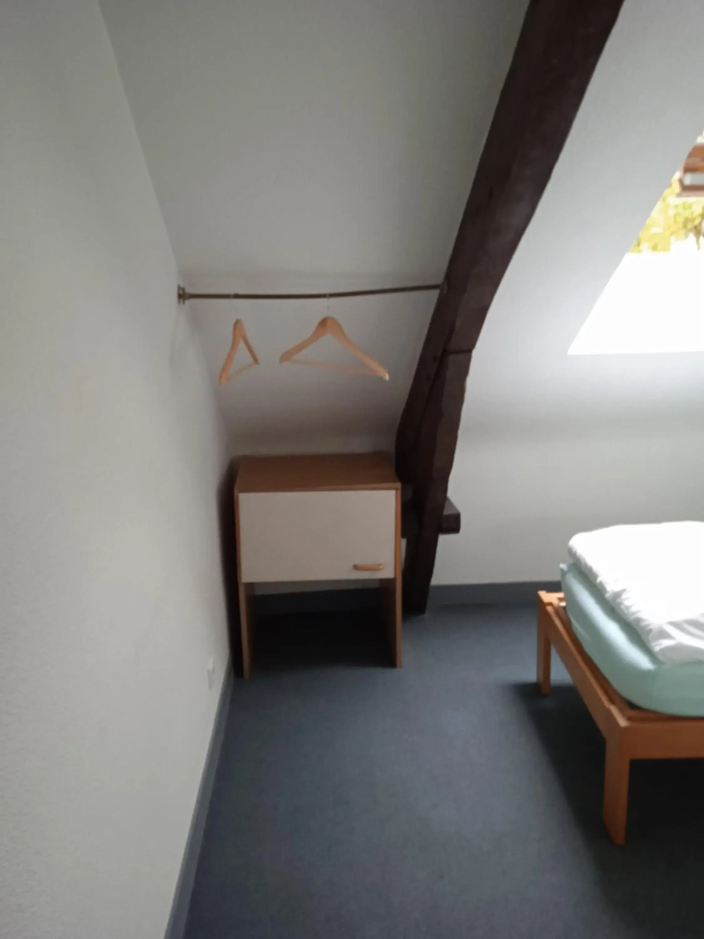 Bed in 3-Bed Female Dormitory Room in Auberge de Jeunesse HI Pontivy Bed in 3-Bed Female Dormitory Room in Auberge de Jeunesse HI Pontivy