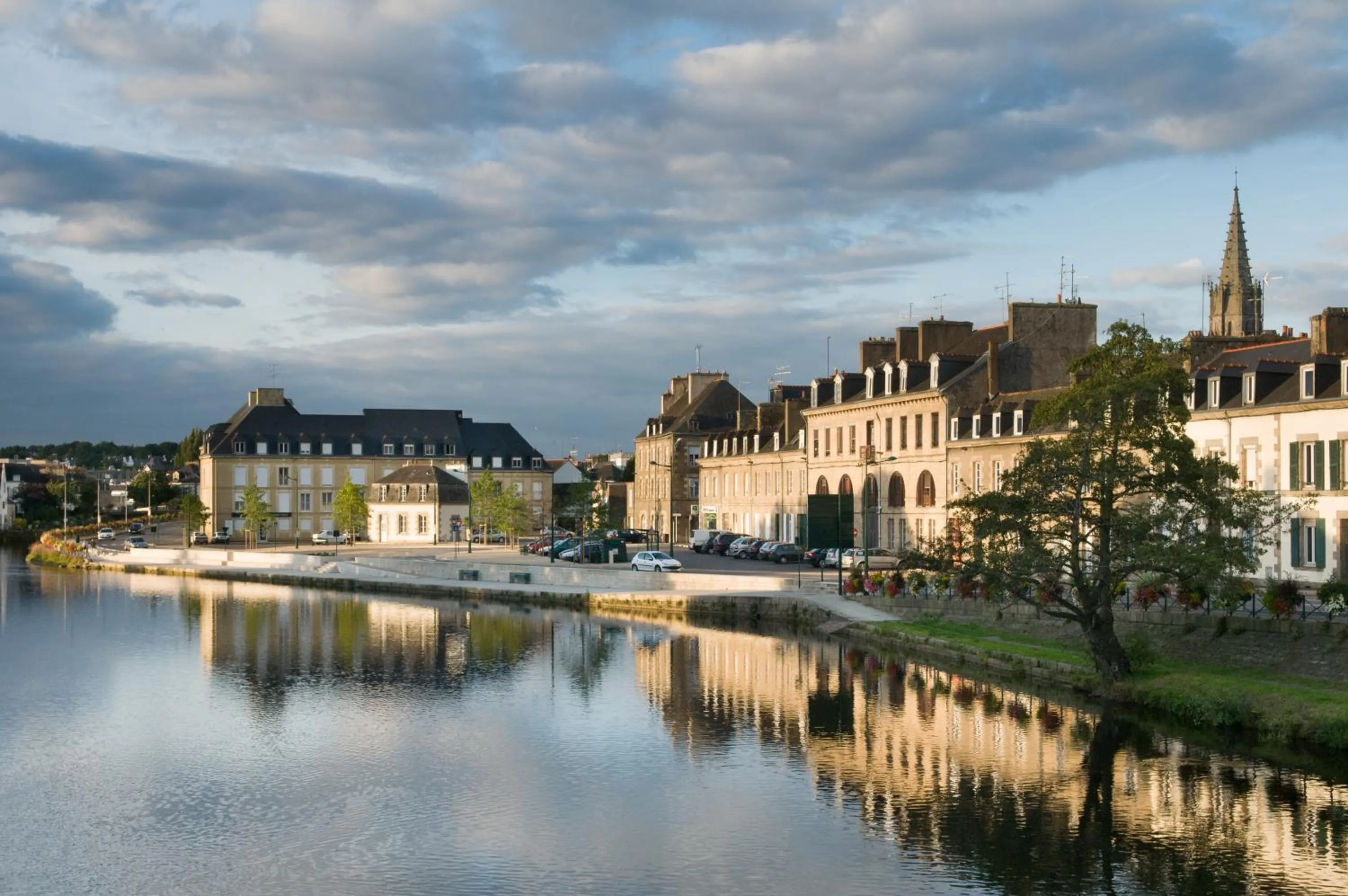 City view in Auberge de Jeunesse HI Pontivy