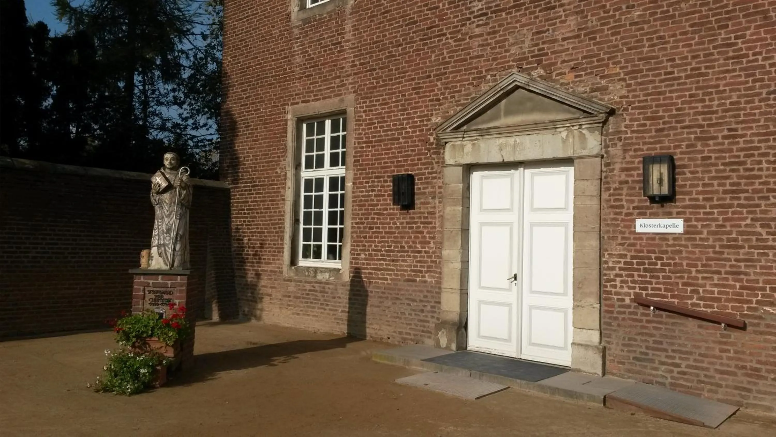 Place of worship in Kloster Langwaden