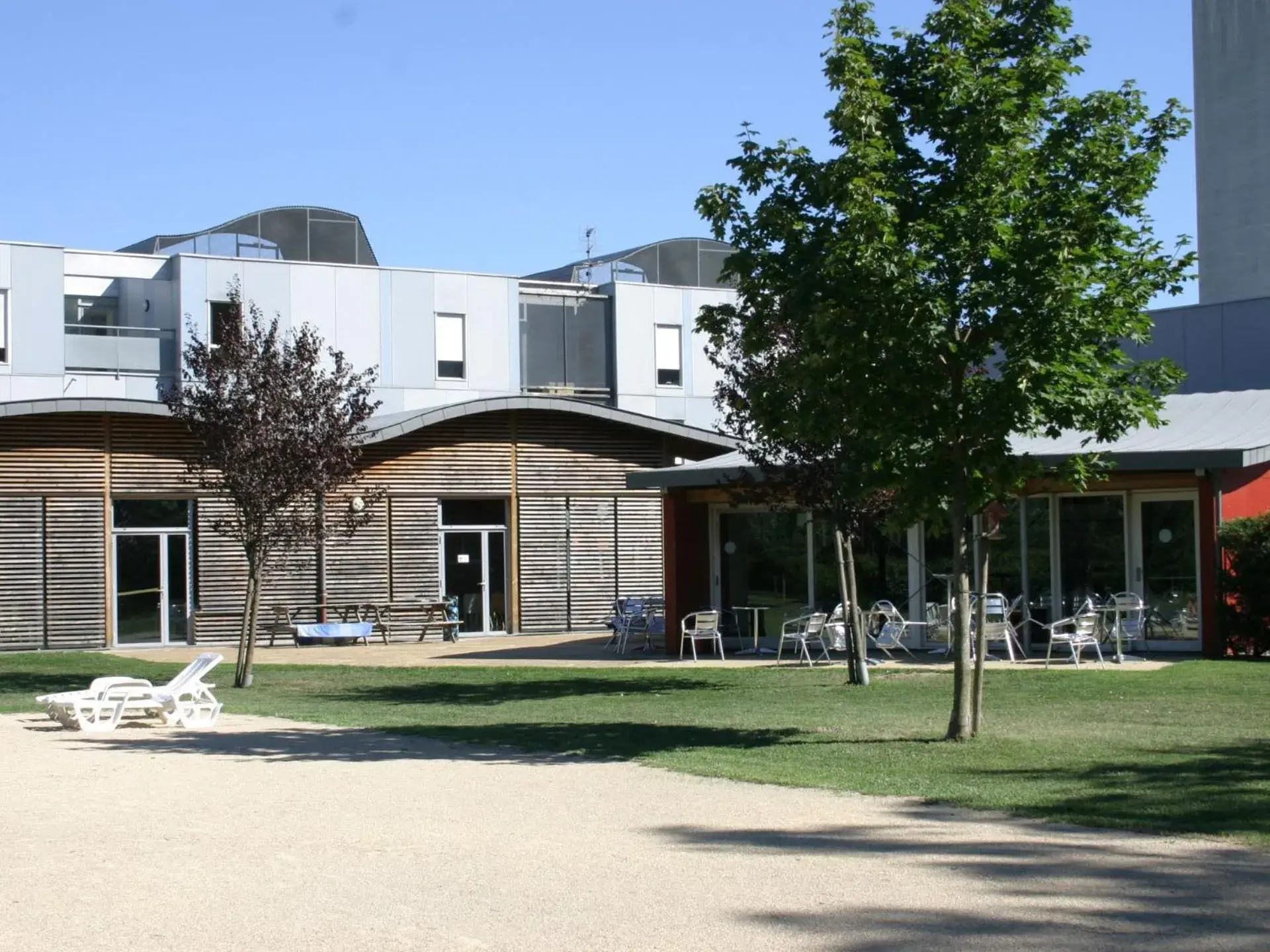 Quadruple Room with Bathroom - single occupancy in Auberge de Jeunesse HI Grenoble Quadruple Room with Bathroom - single occupancy in Auberge de Jeunesse HI Grenoble