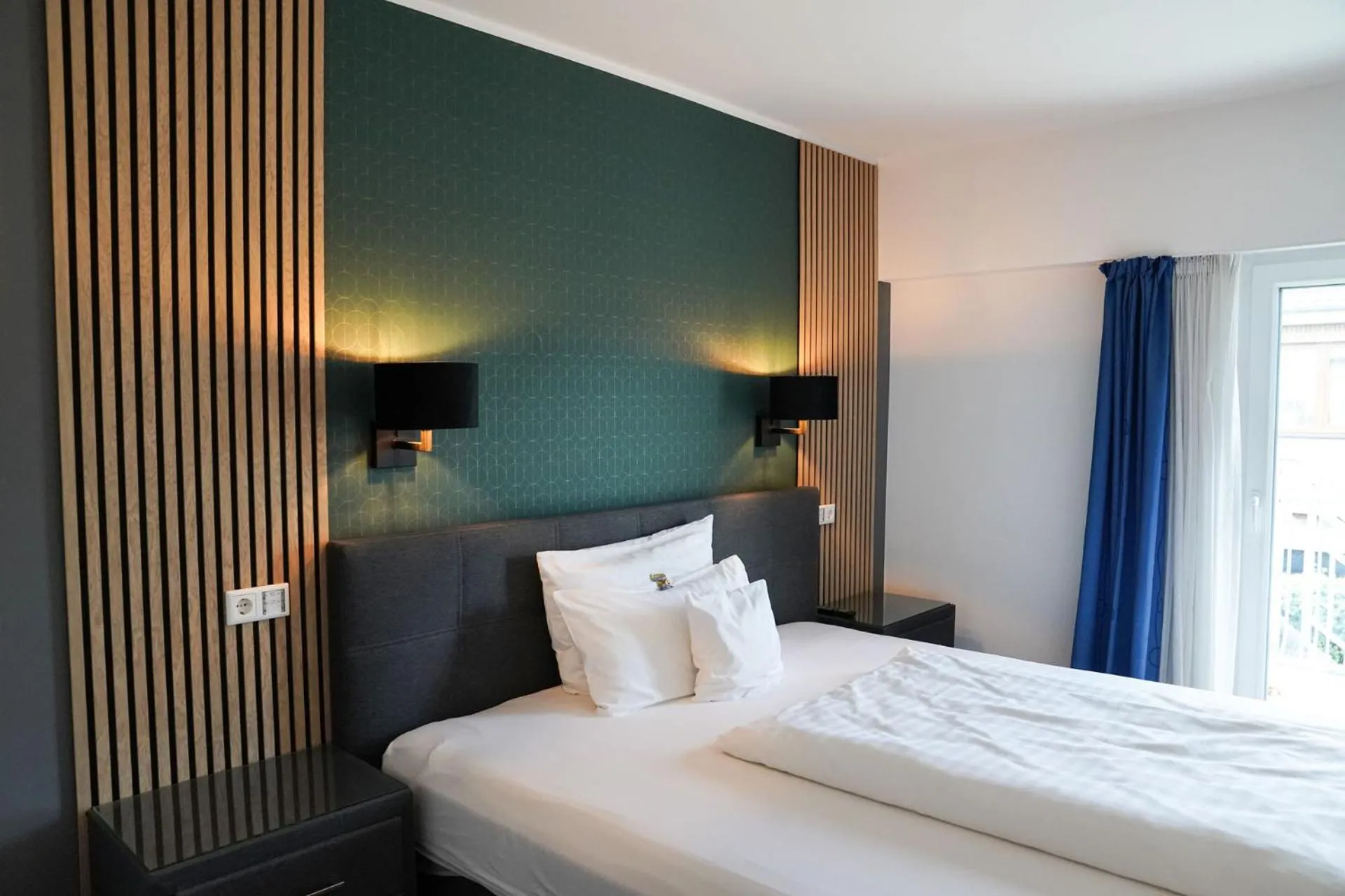 Photo of the whole room, Bed in Hotel-Restaurant Osterather Hof