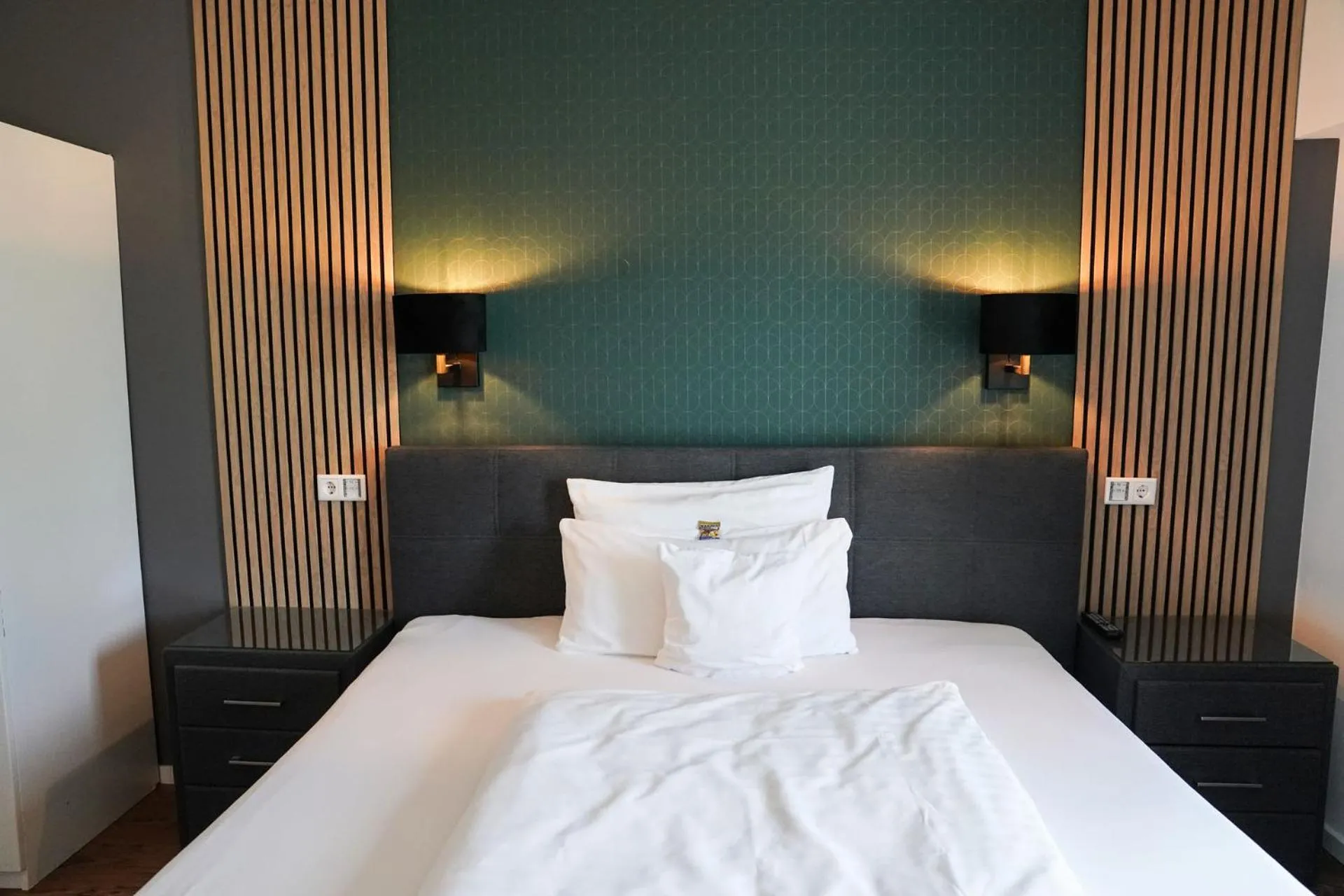 Photo of the whole room, Bed in Hotel-Restaurant Osterather Hof