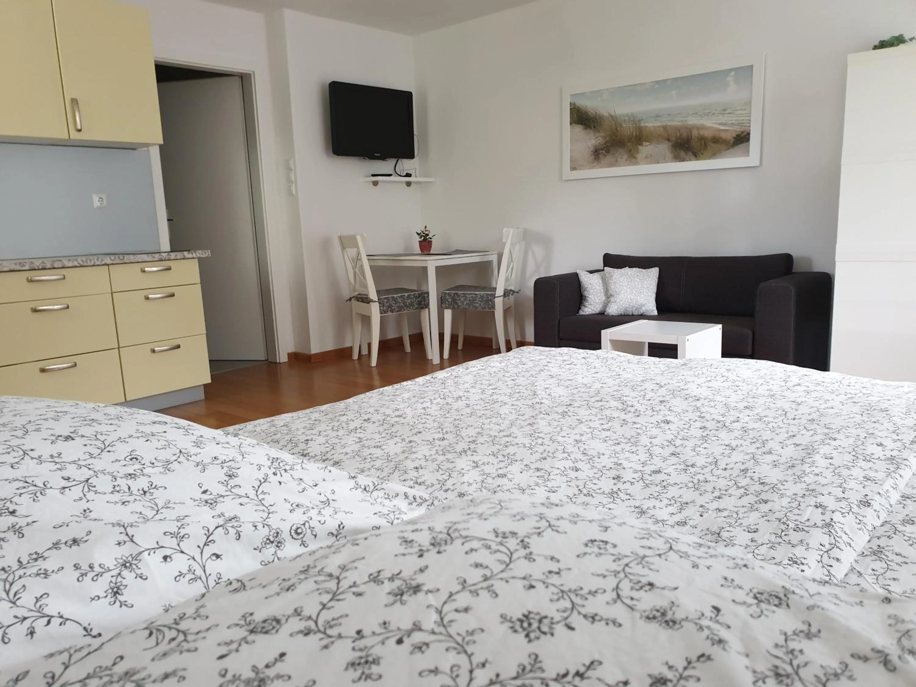 Studio EMMA Ljubljana - FREE parking, AC, Wifi