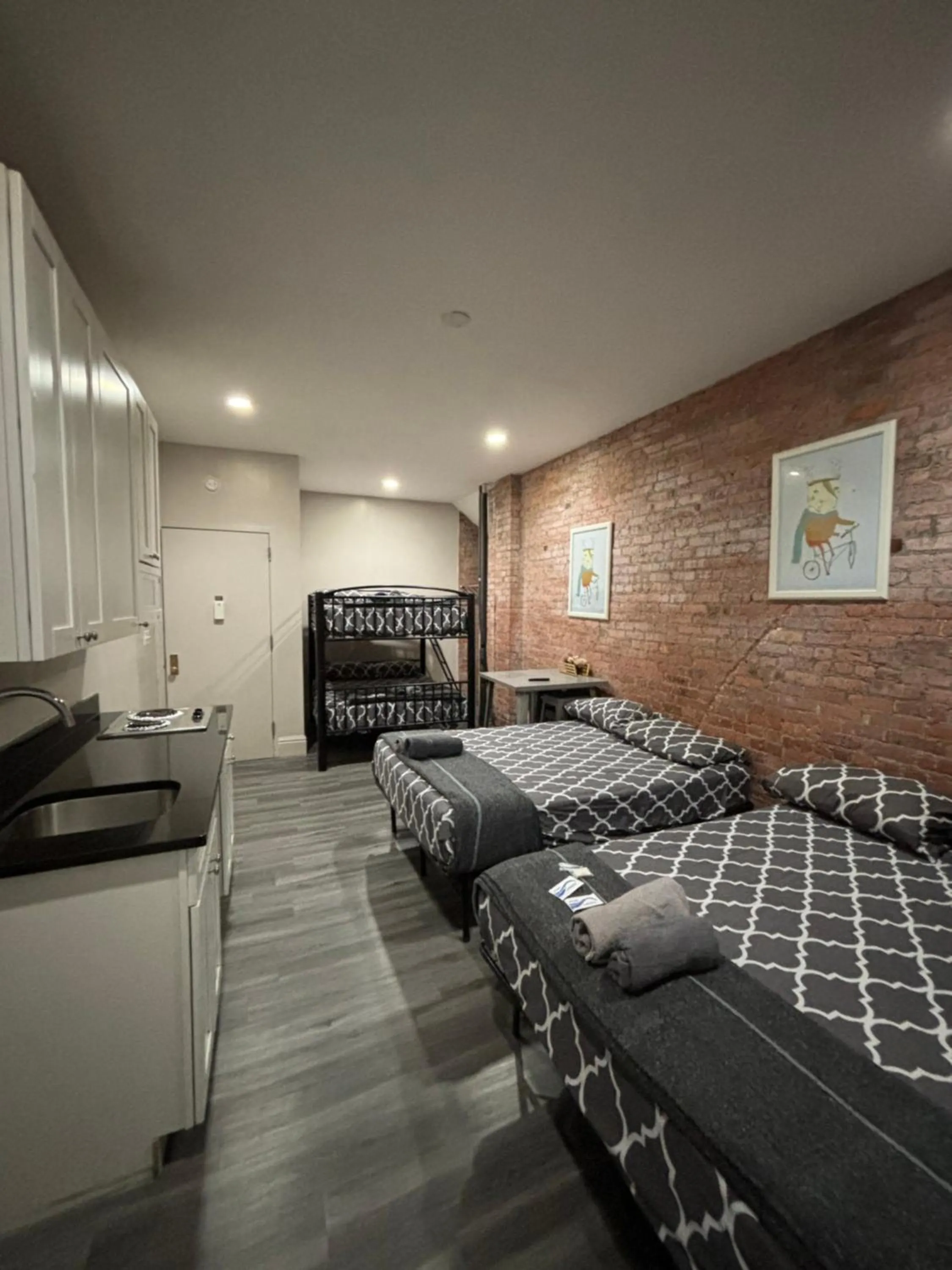 Bed in 31 Street Broadway Hotel