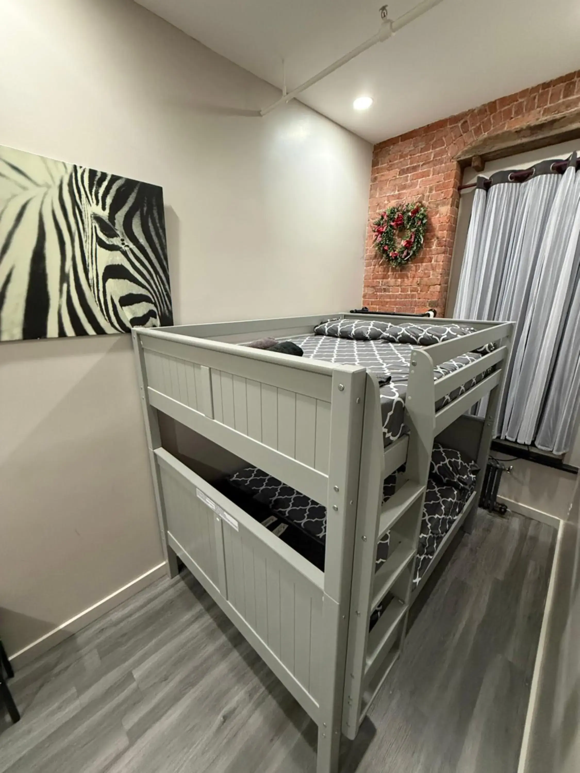 Bed in 31 Street Broadway Hotel Bed in 31 Street Broadway Hotel