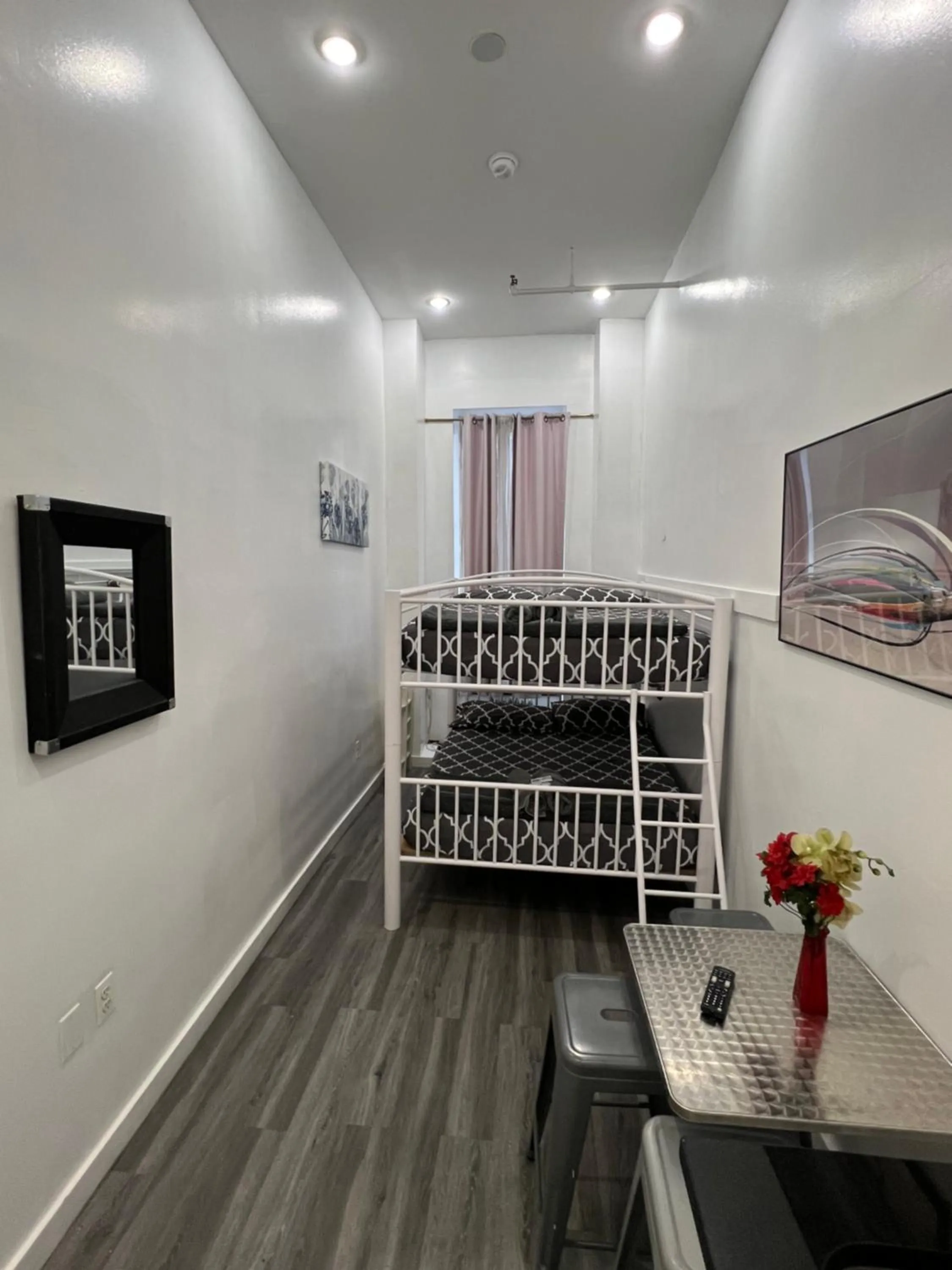 Bed in 31 Street Broadway Hotel