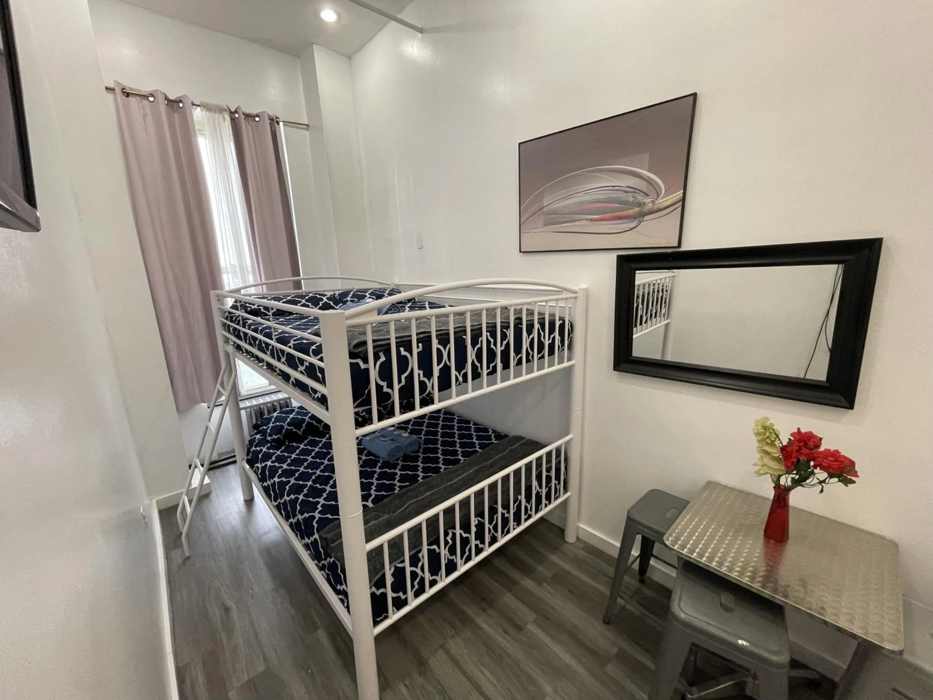 Bed in 31 Street Broadway Hotel