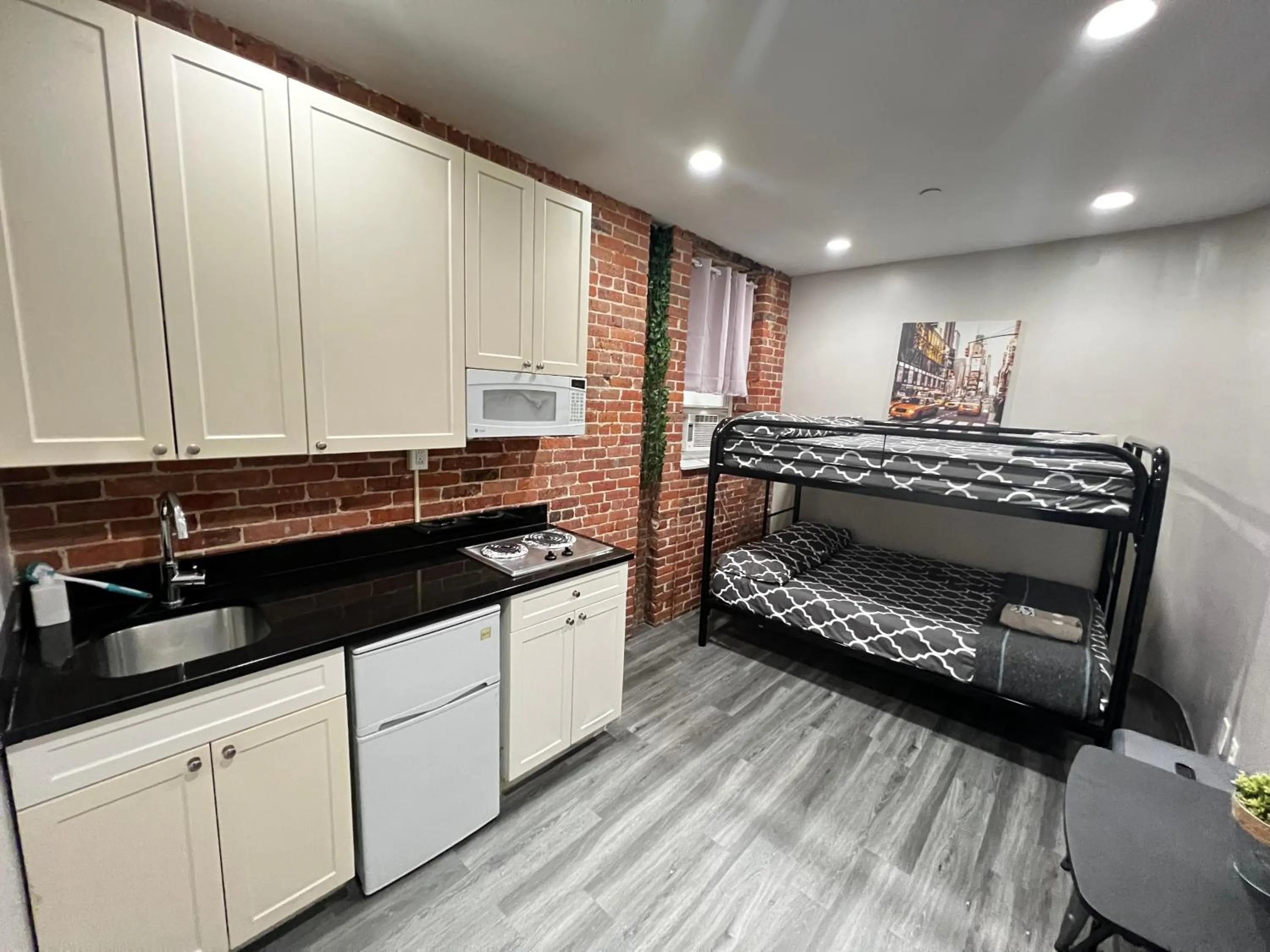 Bed in 31 Street Broadway Hotel