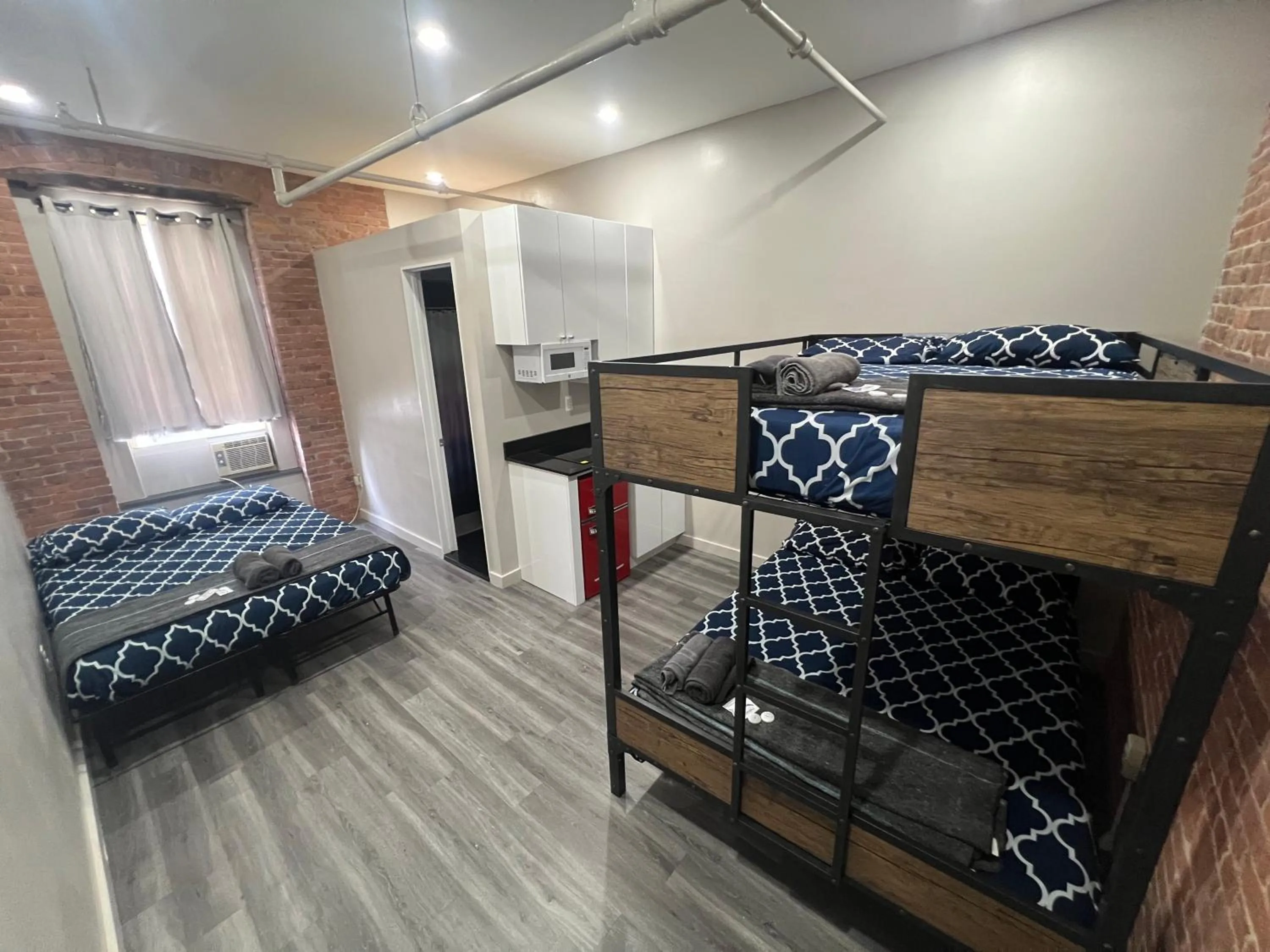 Bed in 31 Street Broadway Hotel