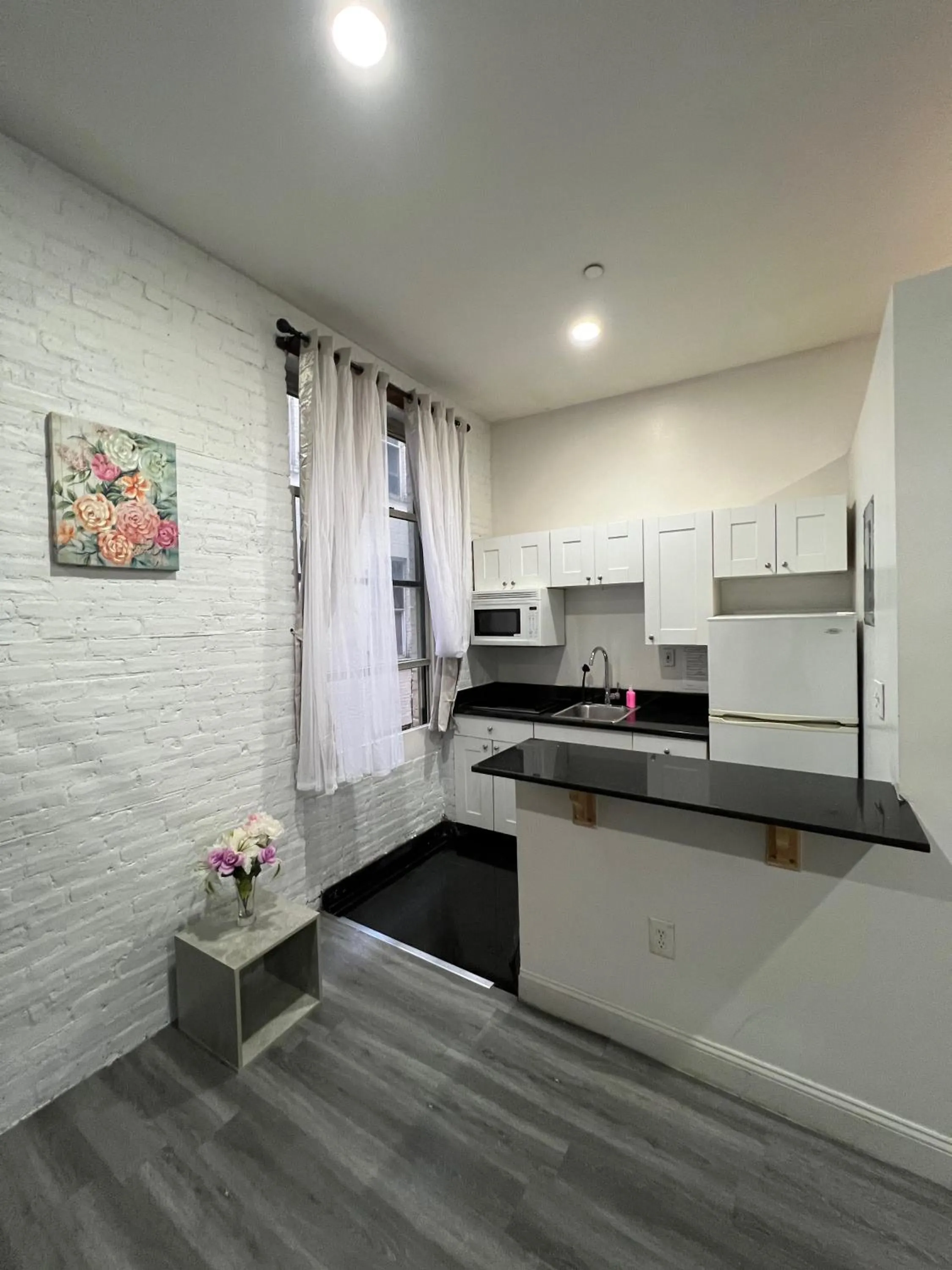 31 Street Broadway Hotel