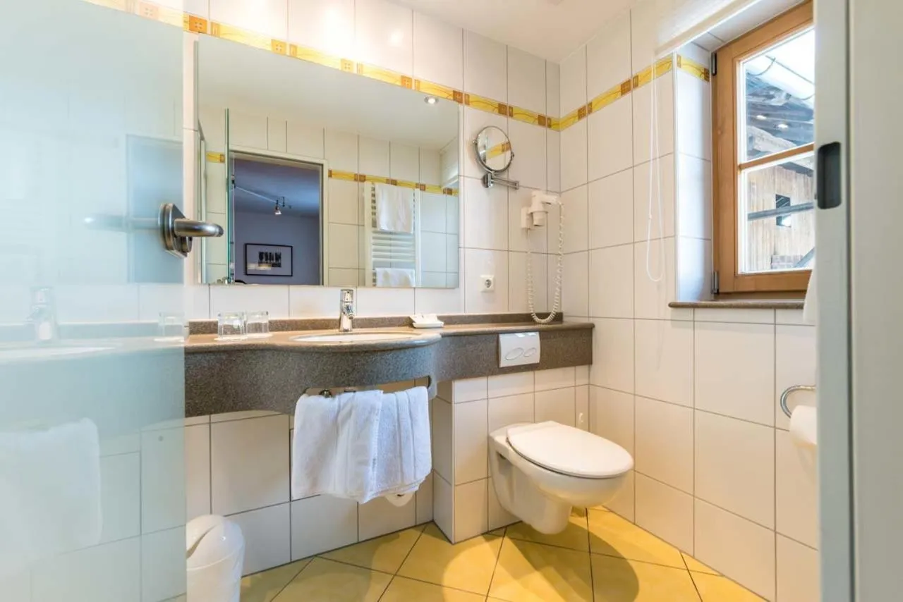 Day in Metzgerei Gasthof Oberhauser - Hotel zur Post