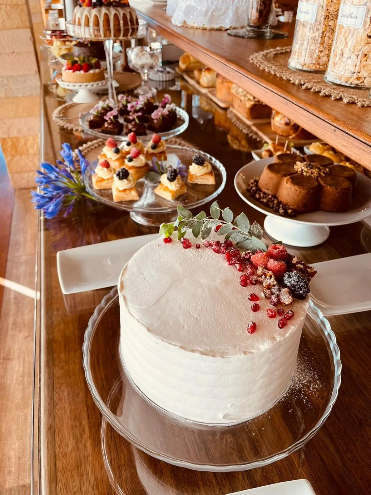 Breakfast in Discovery Canyon