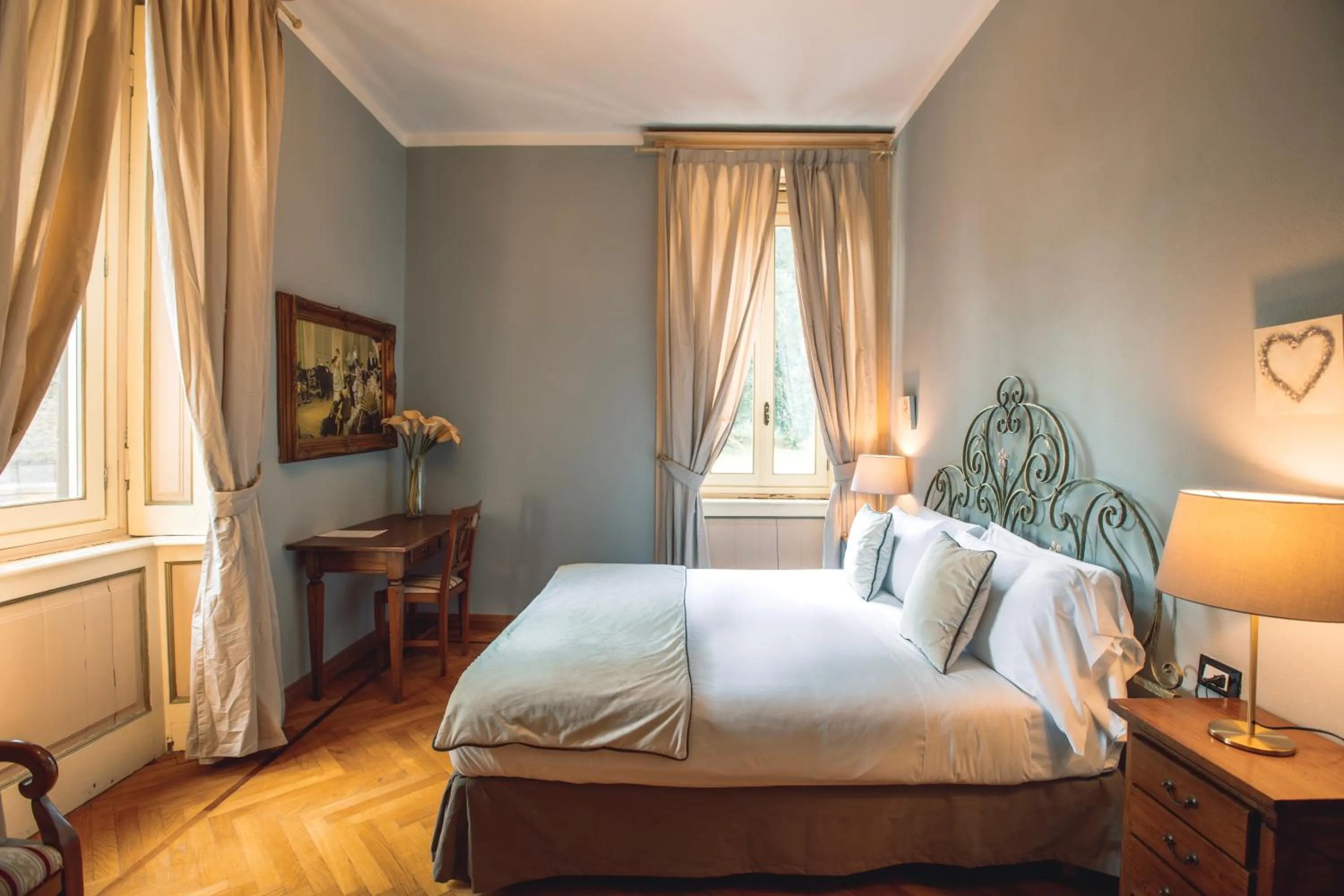 Photo of the whole room, Bed in Villa Mimosa au Lac - Estella Hotels Italia