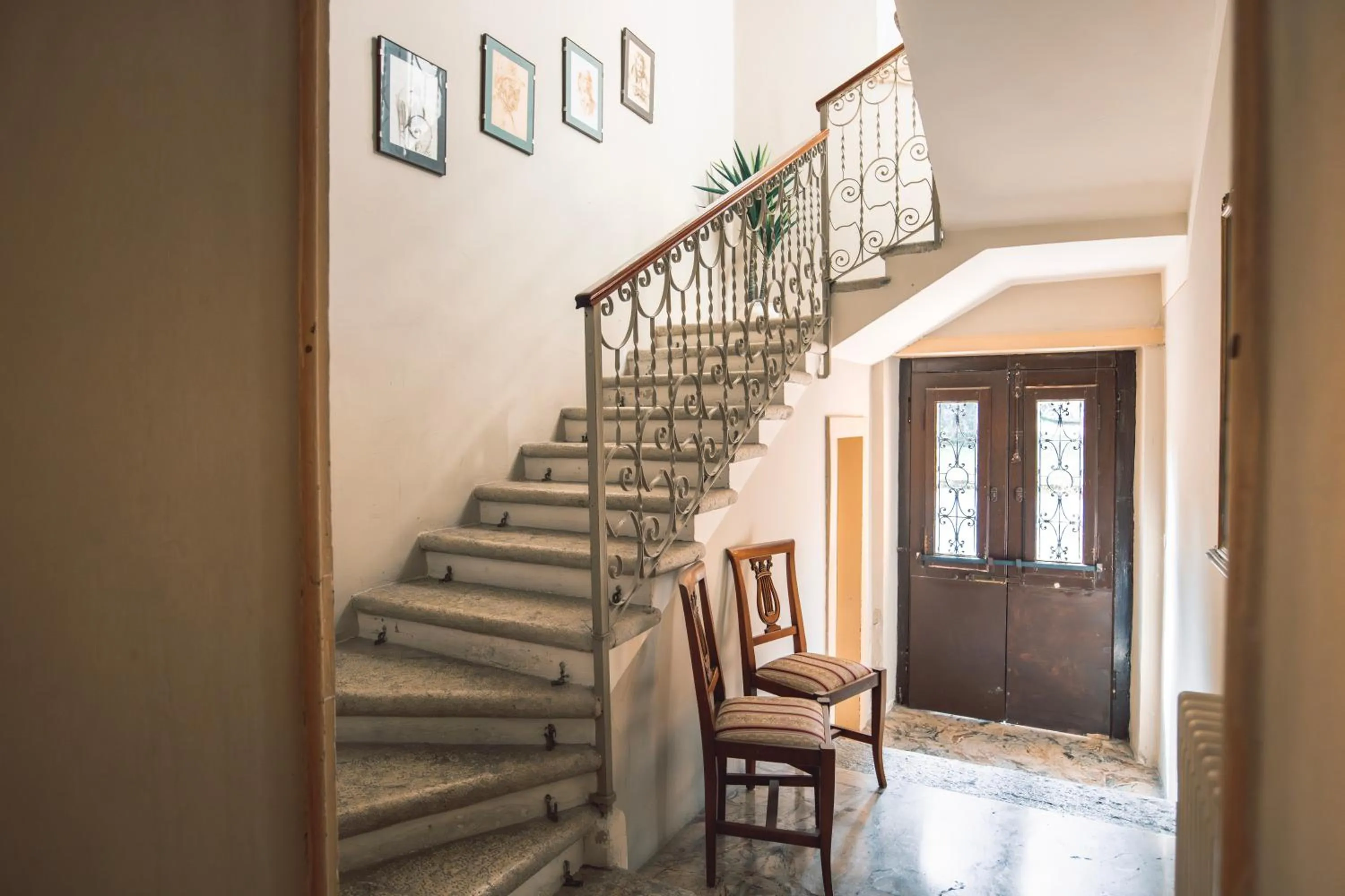 Seating area in Villa Mimosa au Lac - Estella Hotels Italia