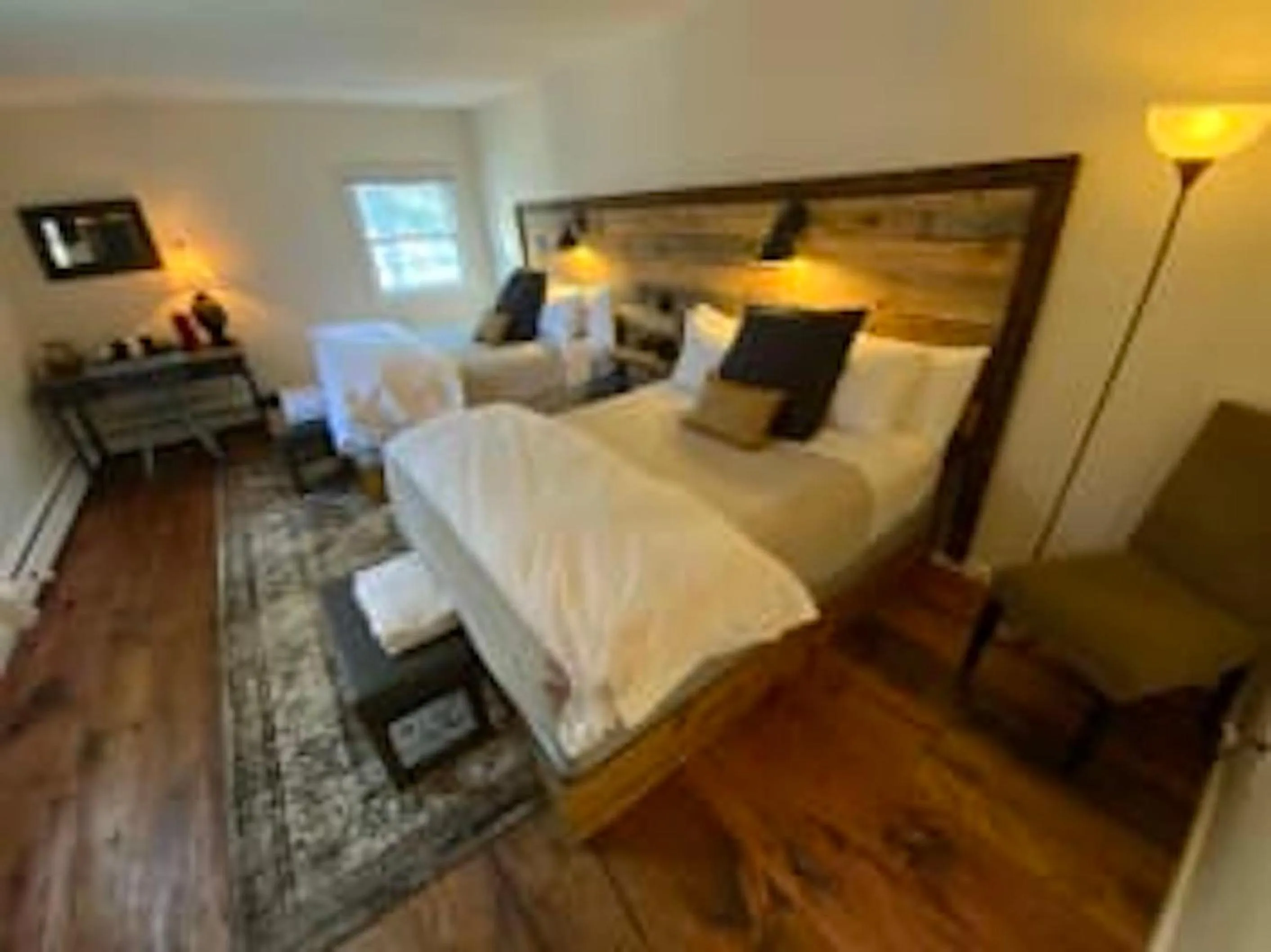 Bed in Farm Road Estate