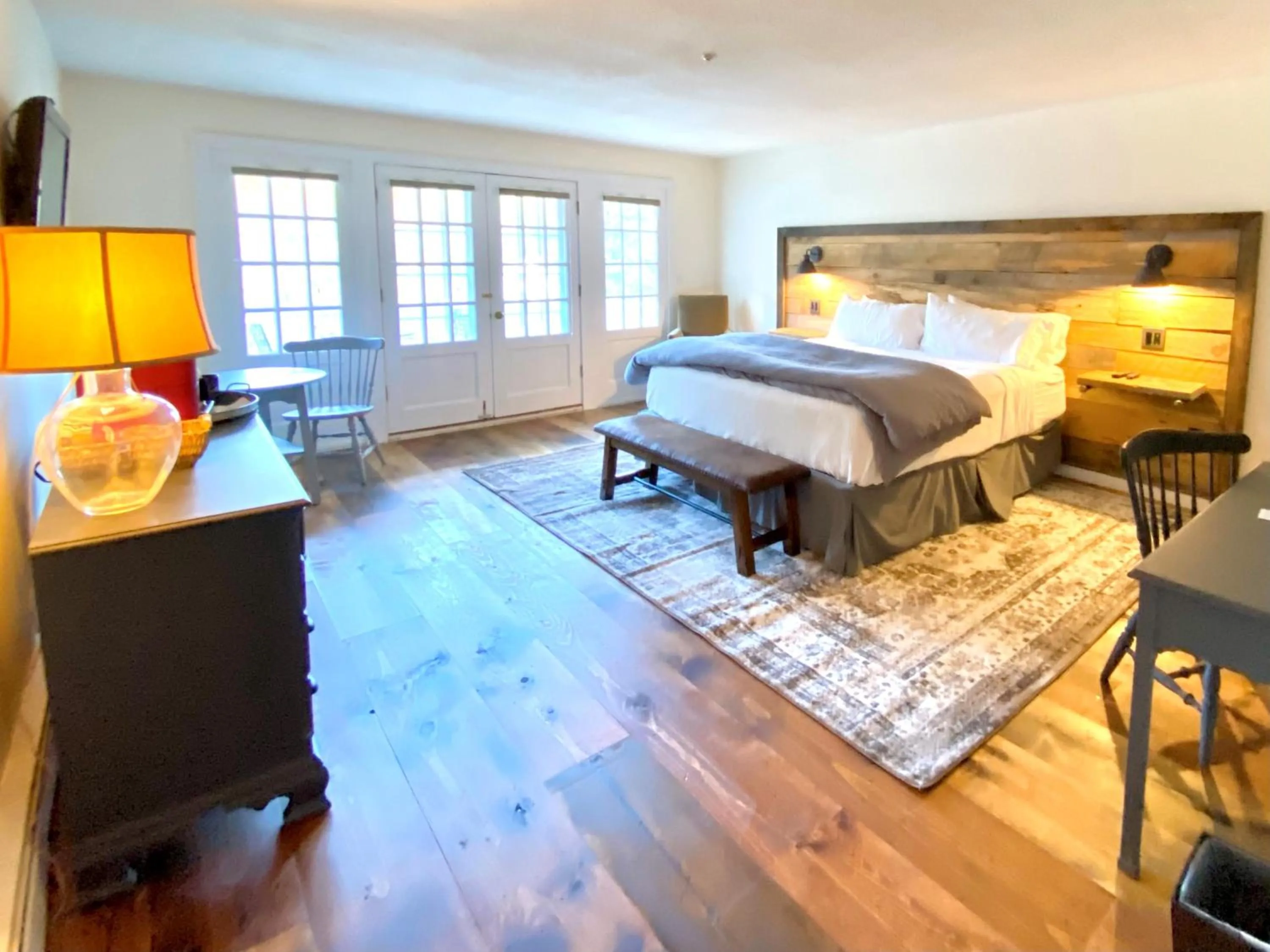 Bed in Farm Road Estate