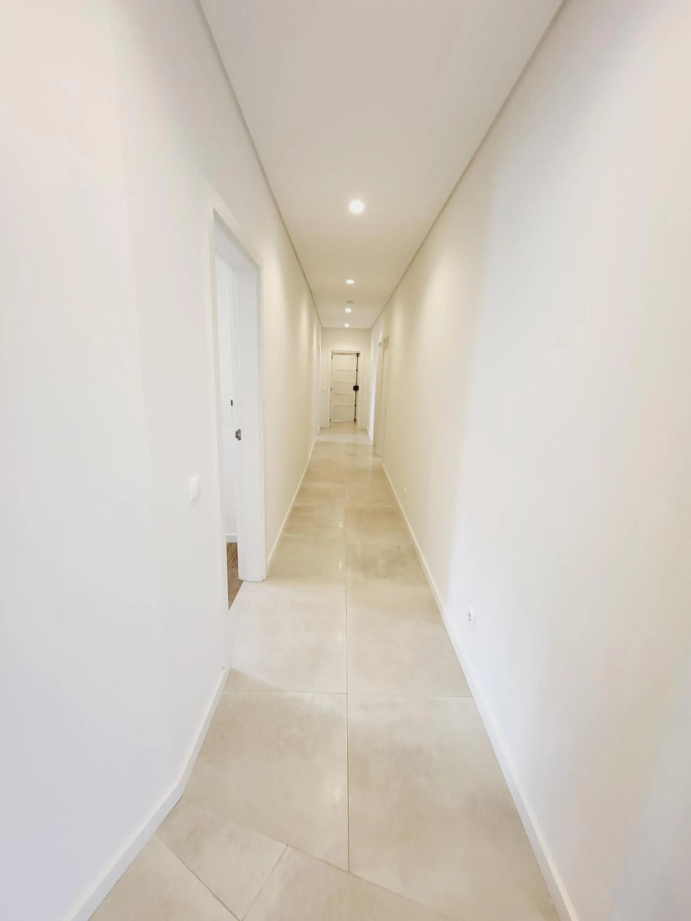 Property building in Vila Hibisco by Garvetur
