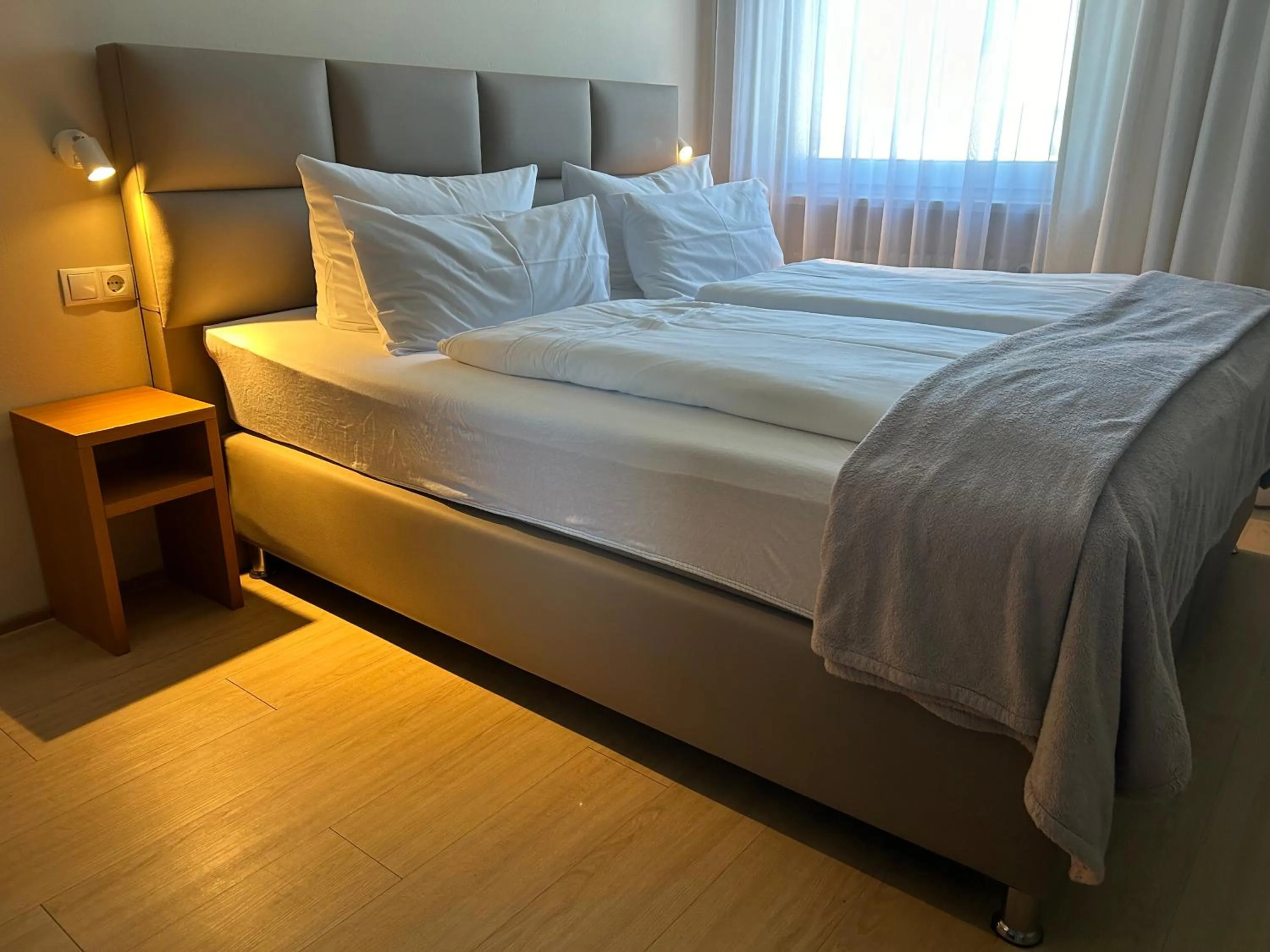 Bed in Maxhotel