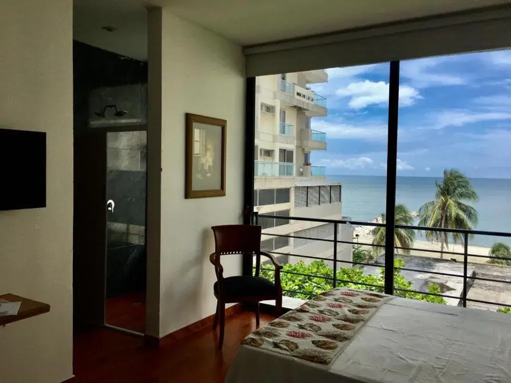 Standard Twin Room with Sea View in Arte Hotel Standard Twin Room with Sea View in Arte Hotel