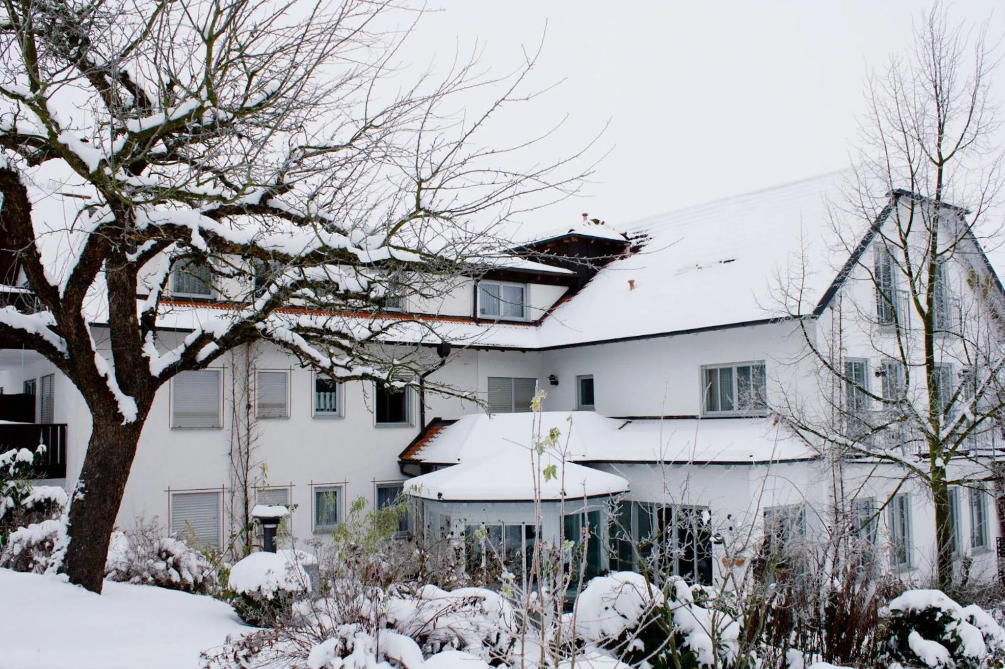 Property building in Altes Kurhaus Landhotel