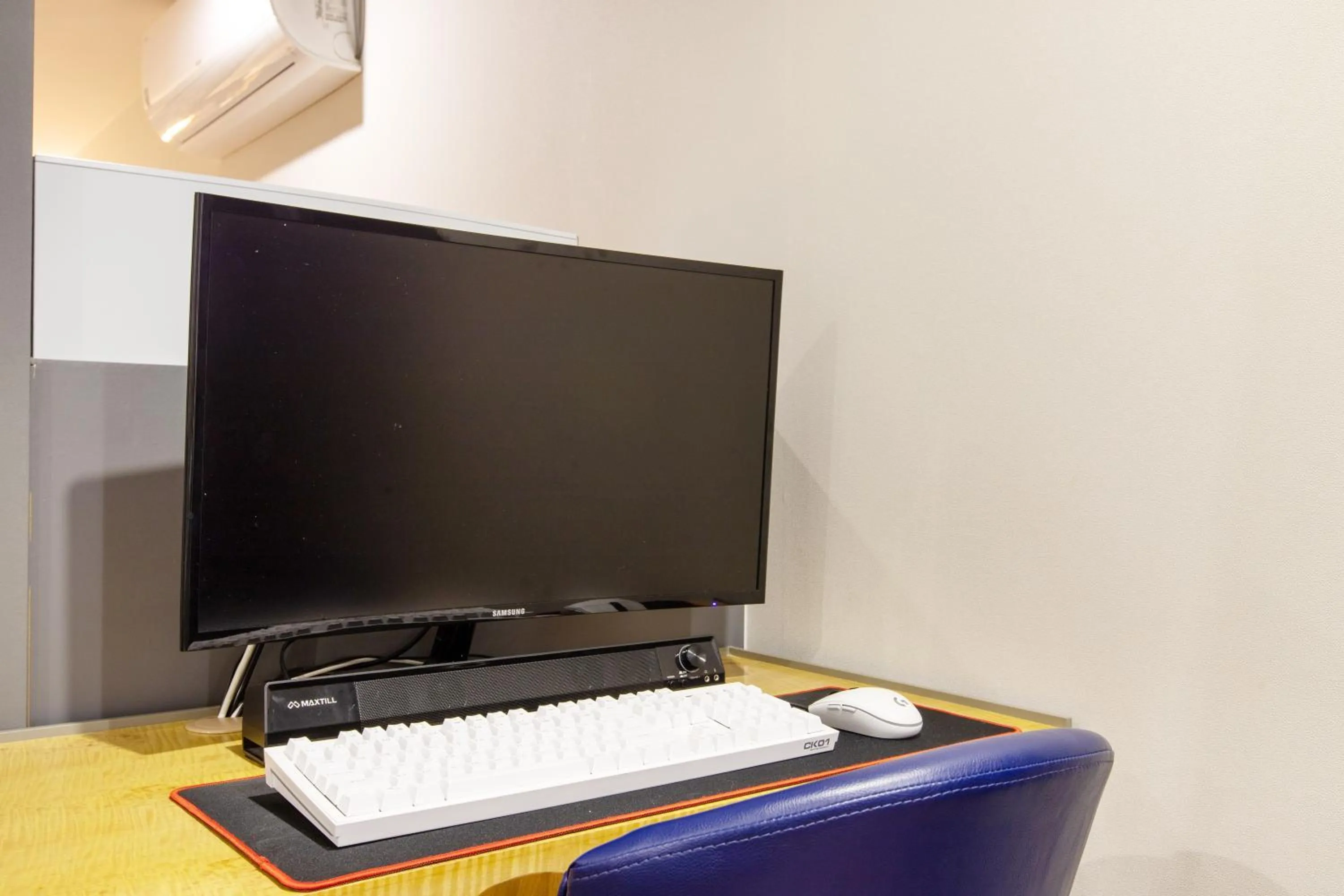 Brown-Dot Hotel Minam