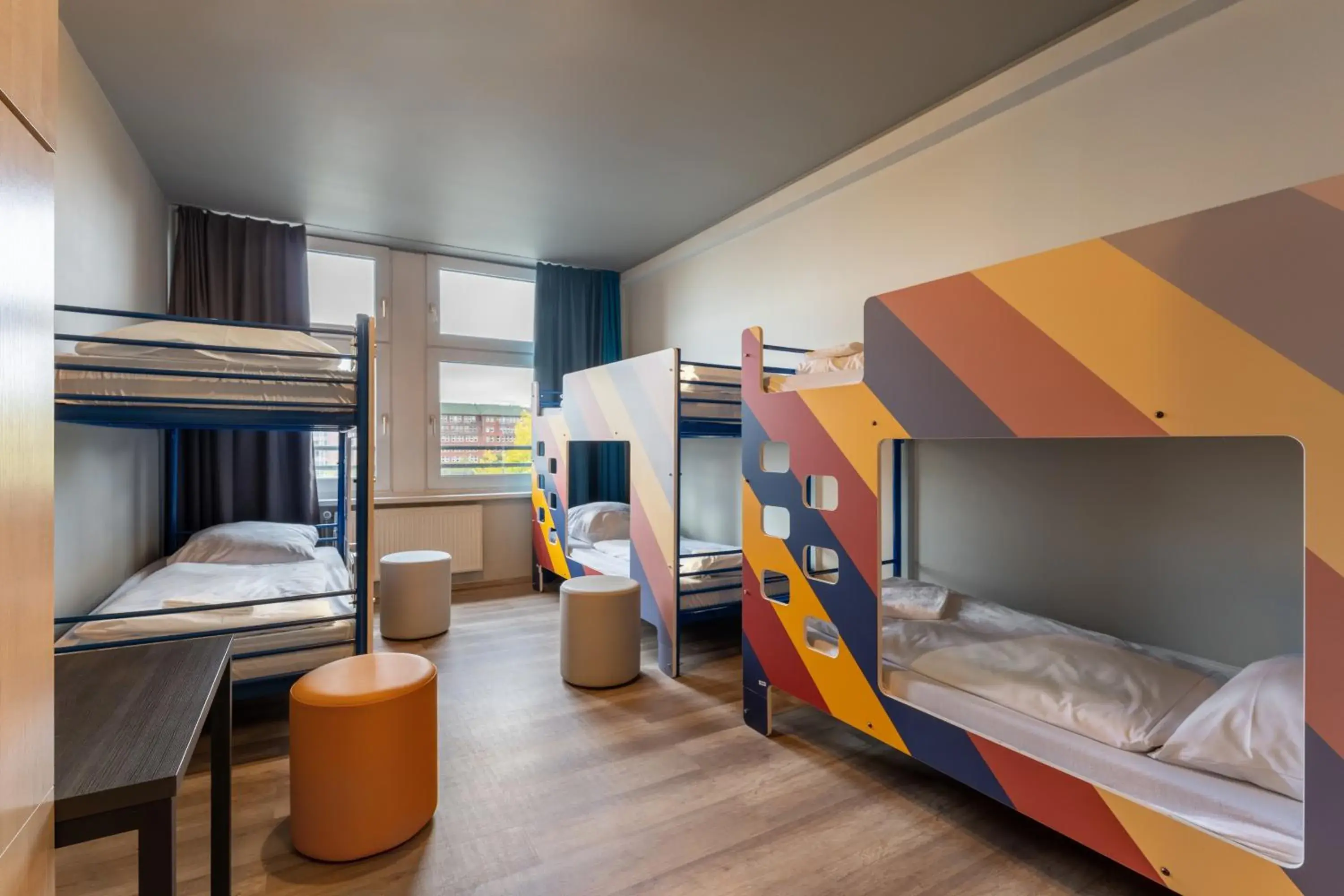 bunk bed, Bed in a&o Hamburg Hauptbahnhof bunk bed, Bed in a&o Hamburg Hauptbahnhof