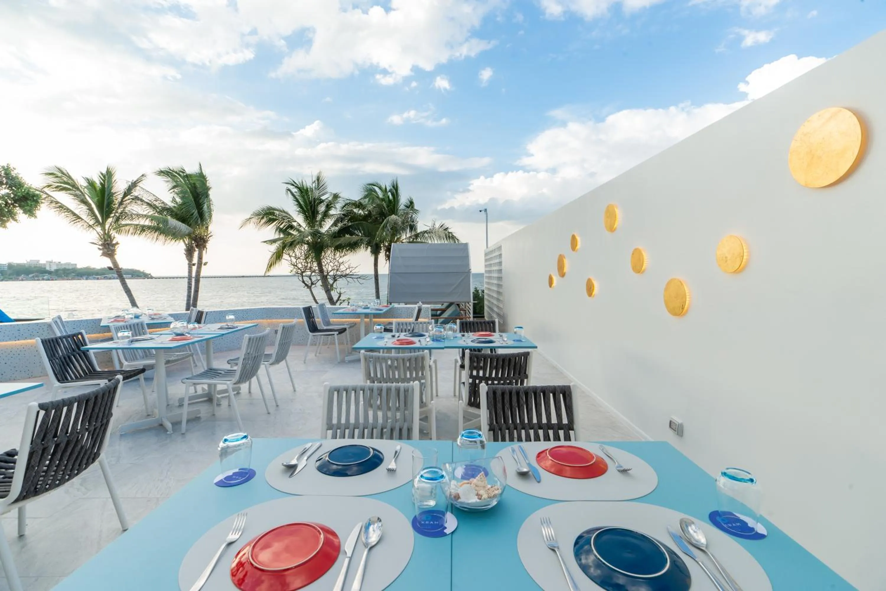 Restaurant/places to eat in Kram Pattaya