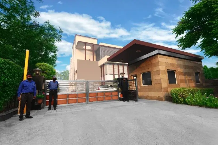 Property building in TDI Club Retreat Kundli Property building in TDI Club Retreat Kundli