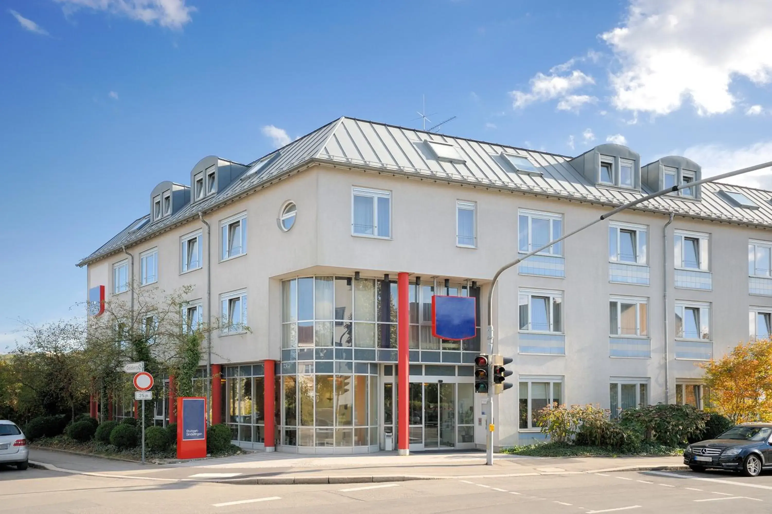 Property building in Hotel Stuttgart Sindelfingen City by Tulip Inn Property building in Hotel Stuttgart Sindelfingen City by Tulip Inn