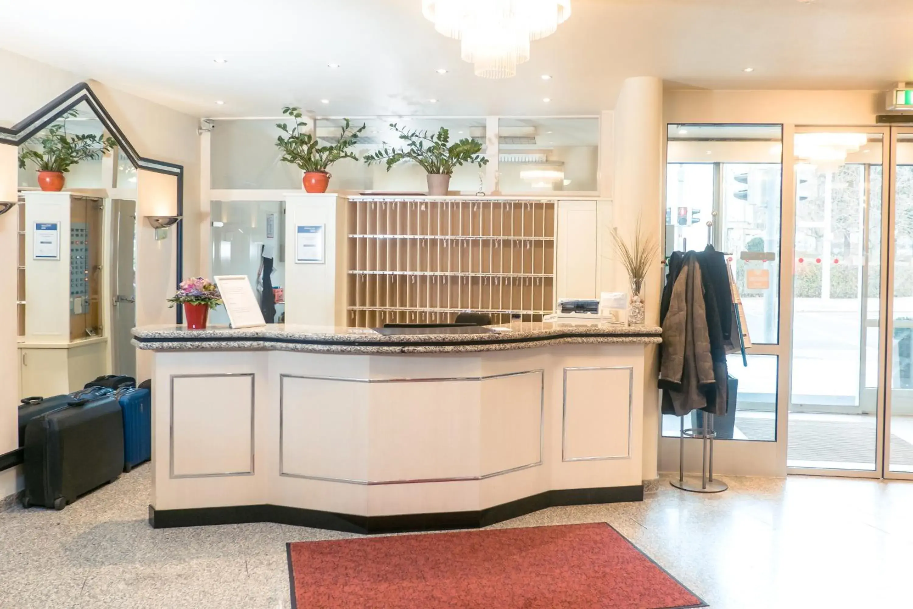 Lobby or reception in Hotel Stuttgart Sindelfingen City by Tulip Inn Lobby or reception in Hotel Stuttgart Sindelfingen City by Tulip Inn