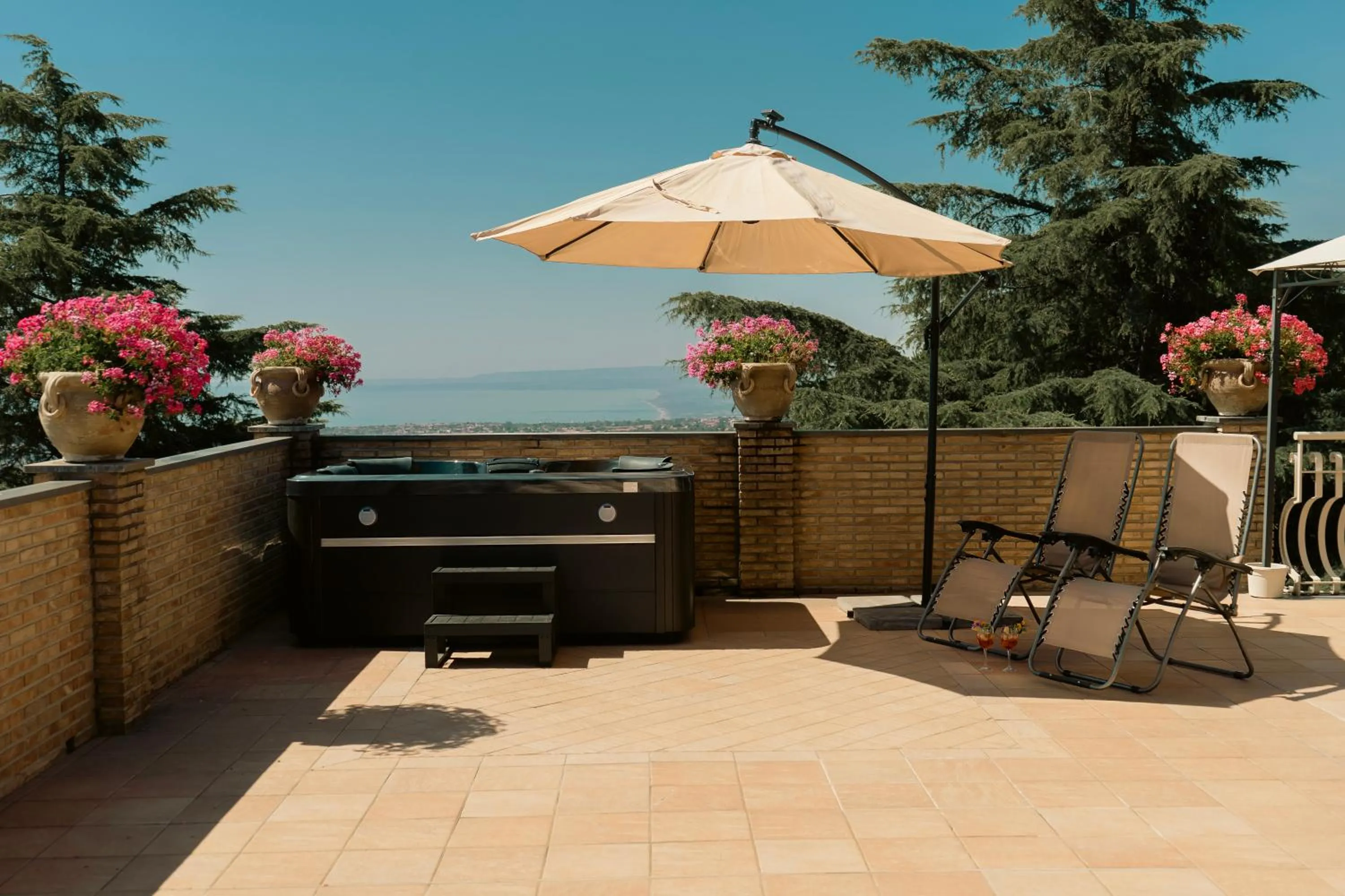 Patio in Etna Royal View