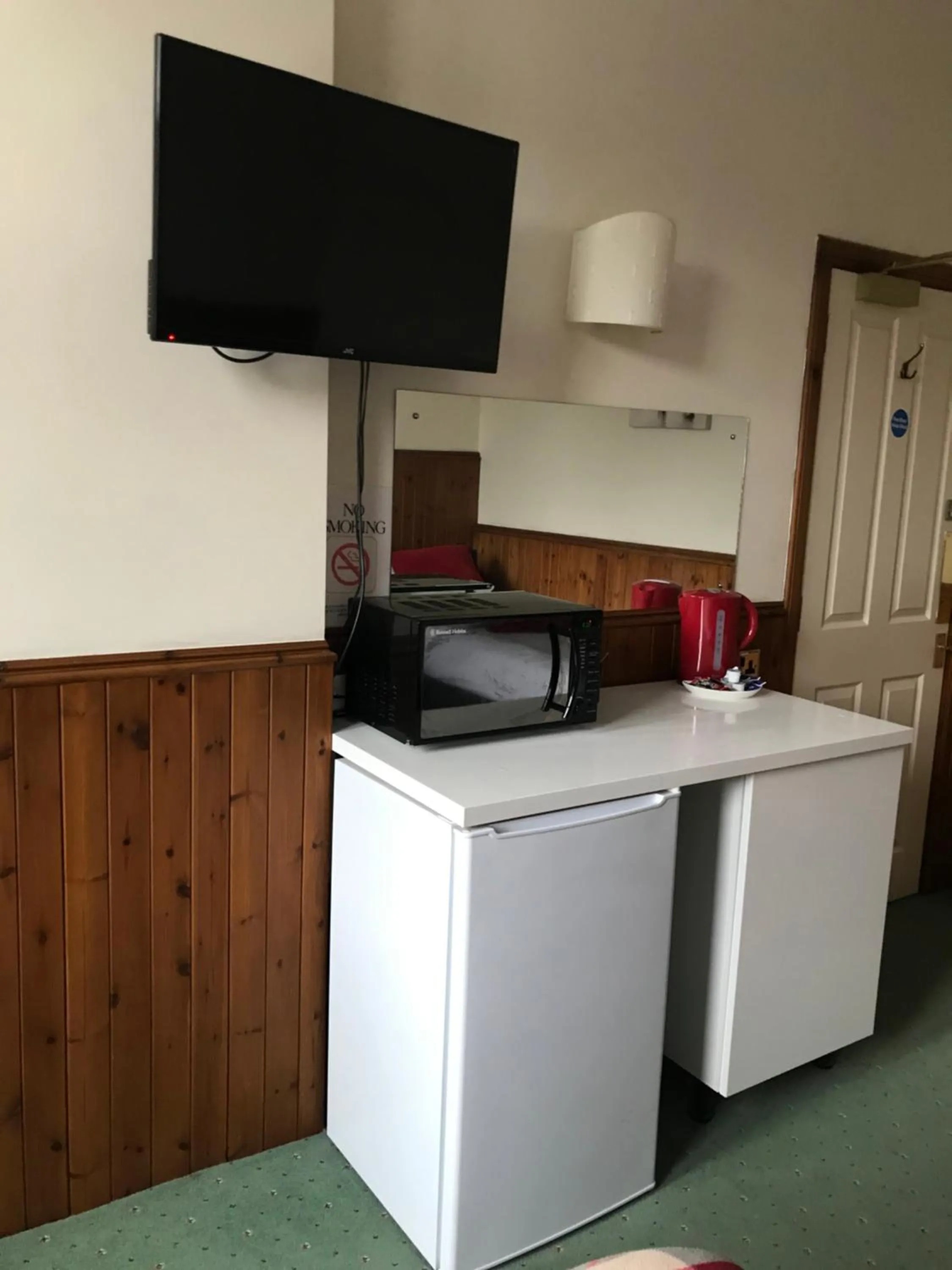 Kitchen or kitchenette in The Banks Of Ury