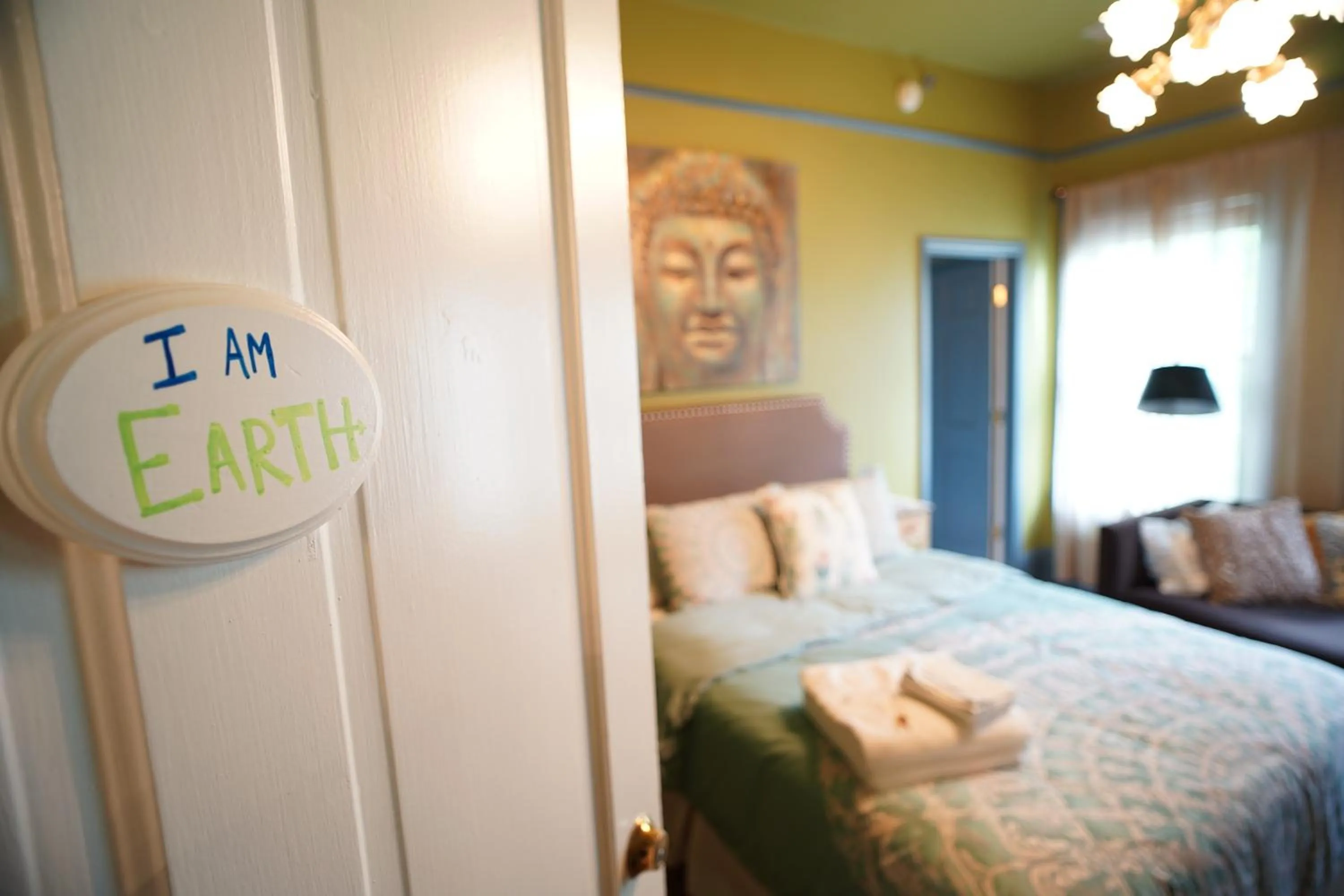Bedroom, Bed in Birmingham Tree House