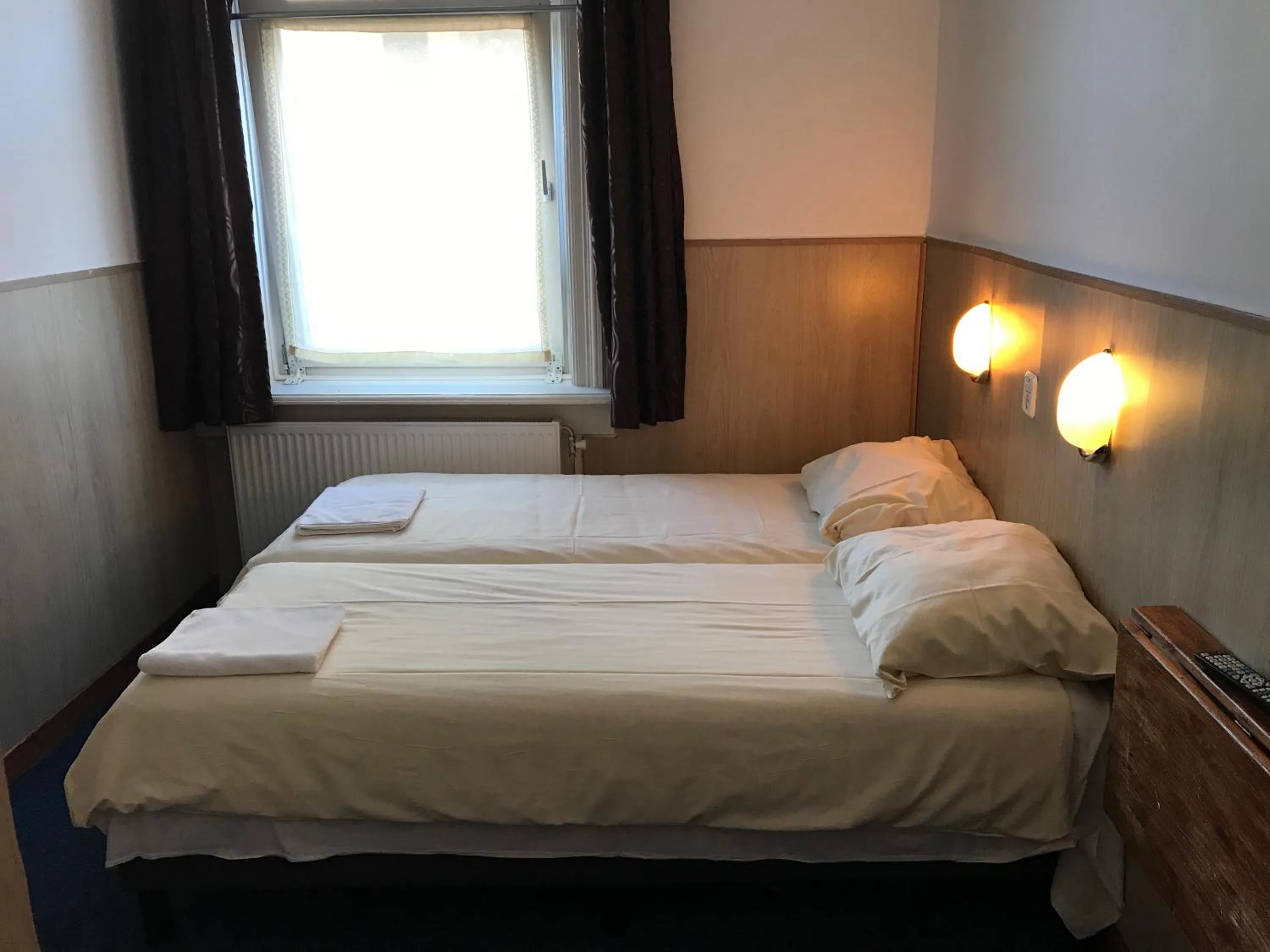 Bed in hotel Oosterpark