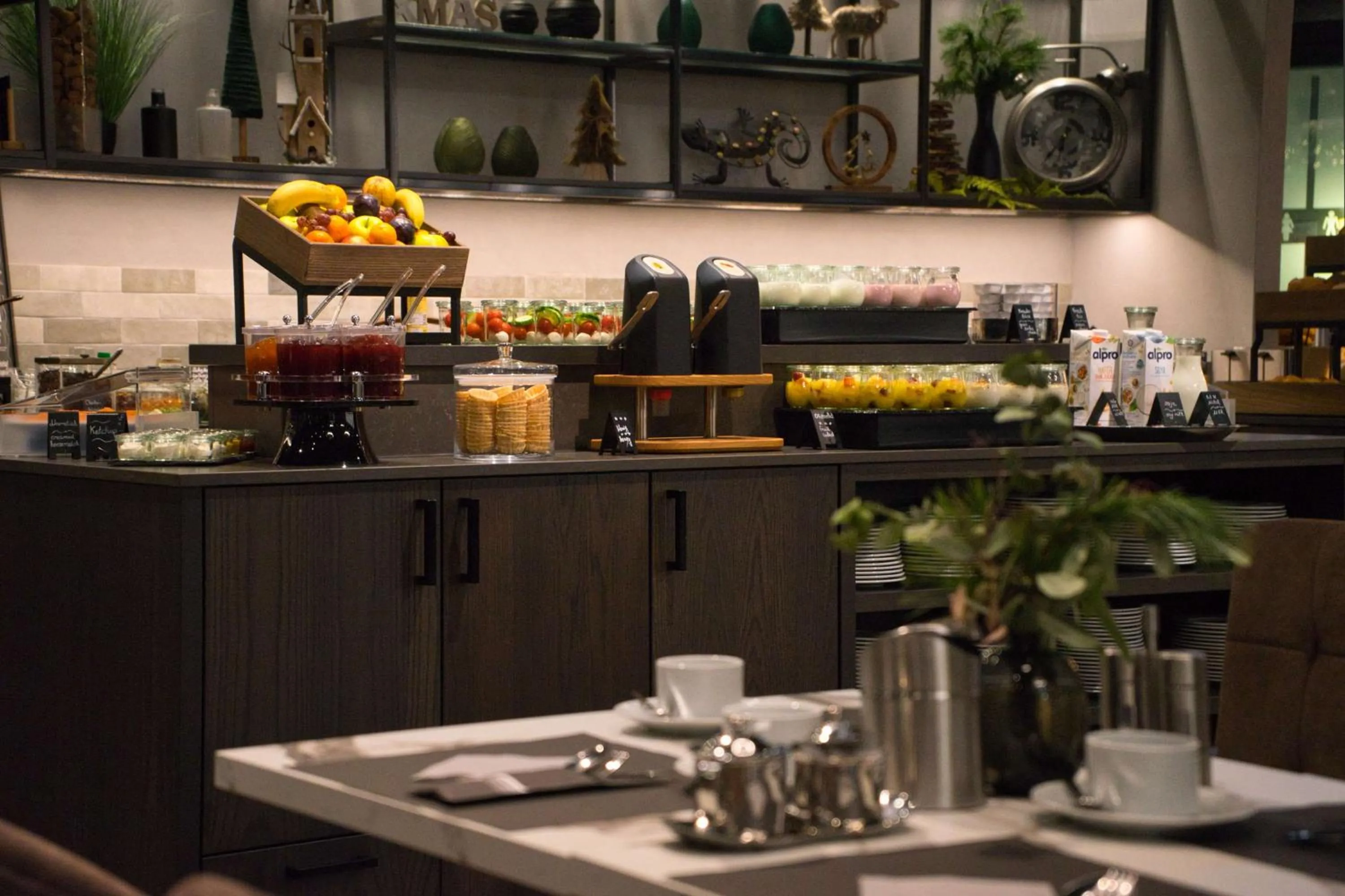 Breakfast in Best Western Plus Hotel Regence