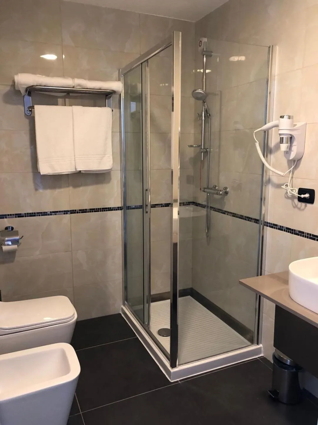 Bathroom in Hotel Folen