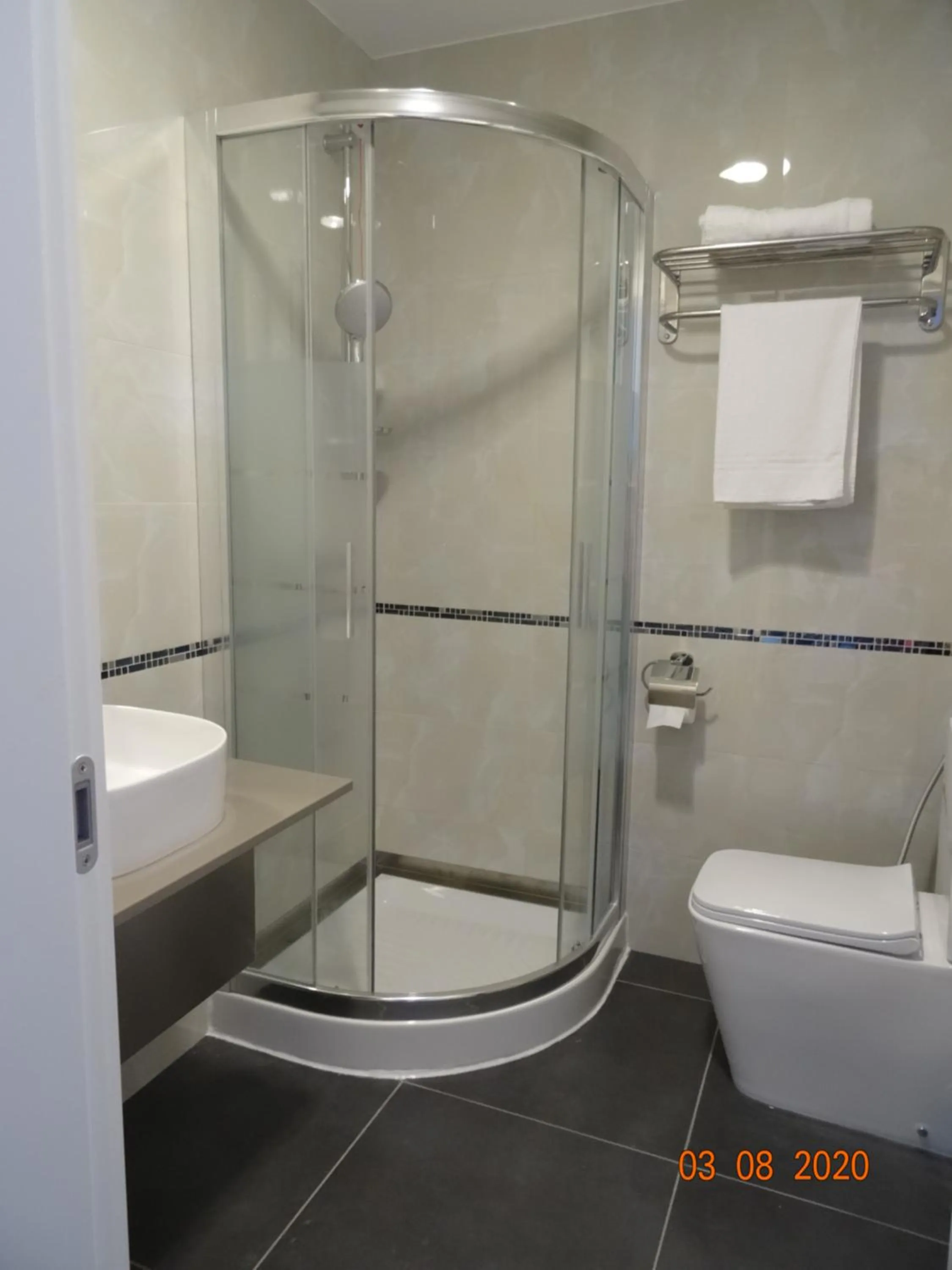 Bathroom in Hotel Folen