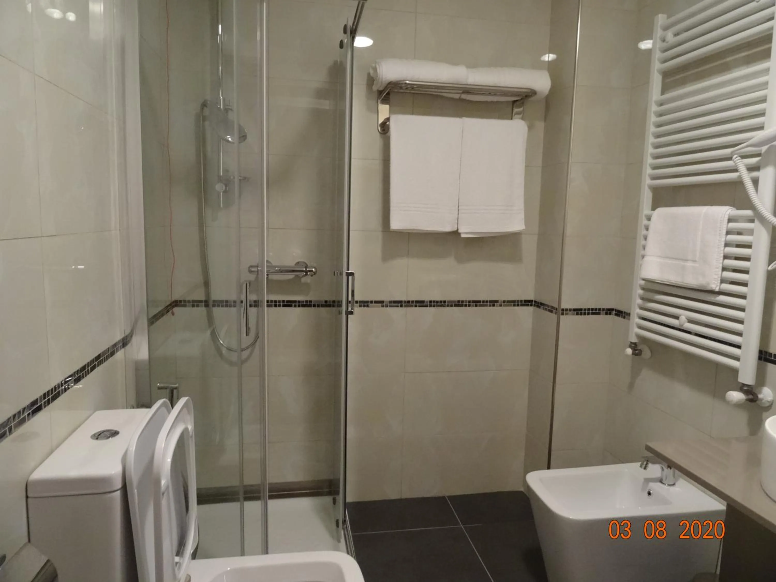 Bathroom in Hotel Folen