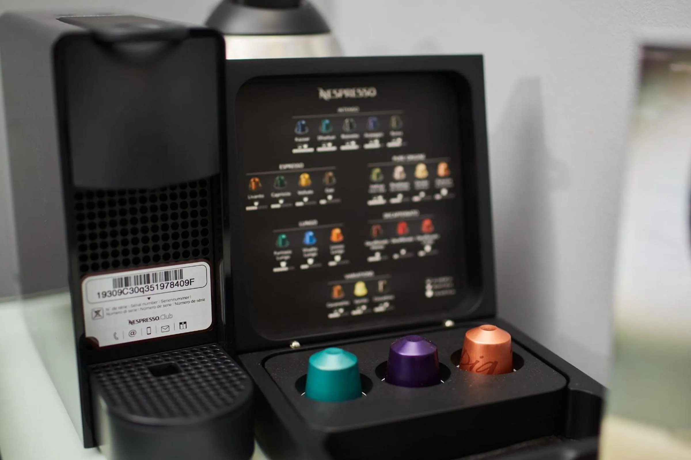 Coffee/tea facilities in The Alima Suites