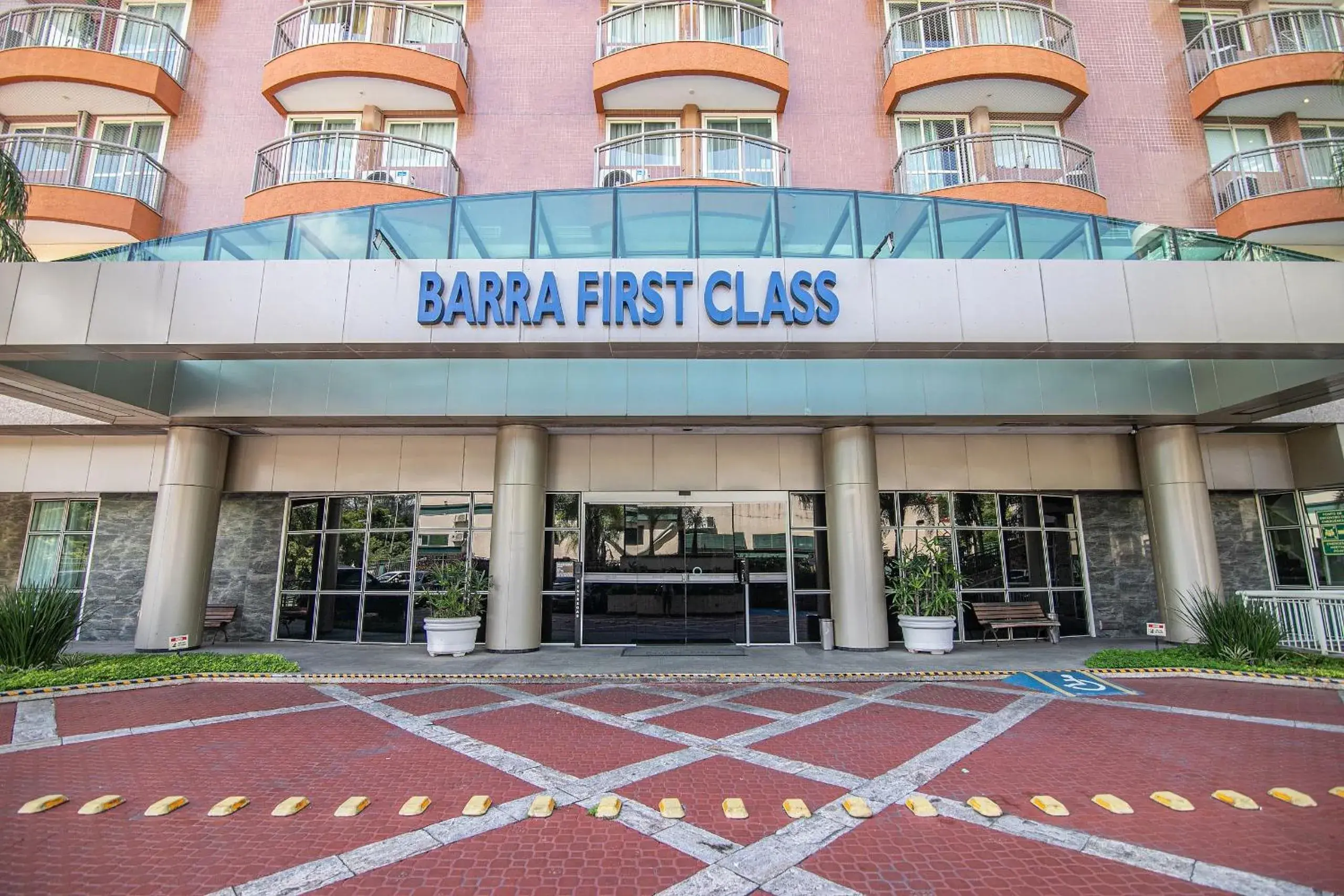 Property building in Flat Barra First - Morada Stay Property building in Flat Barra First - Morada Stay