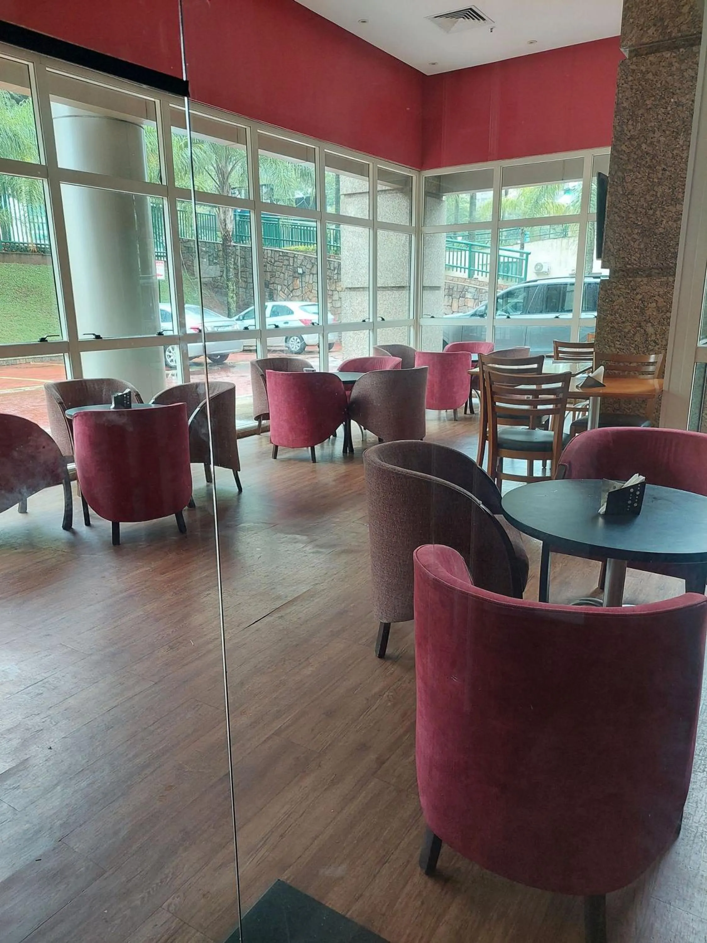 Lounge or bar in Flat Barra First