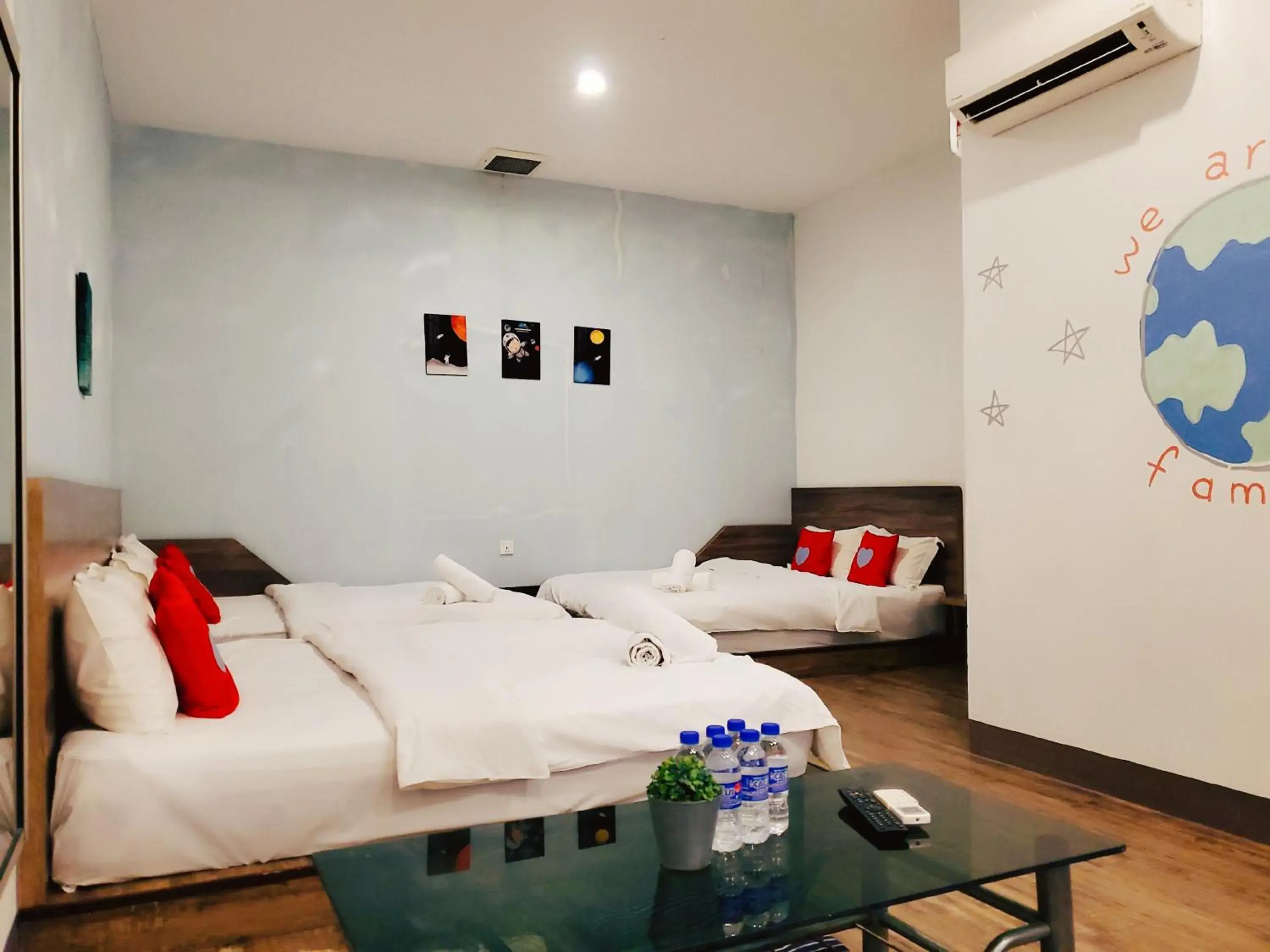 Family Suite in Winggarden Murals House by JE Boutique Guesthouse Family Suite in Winggarden Murals House by JE Boutique Guesthouse