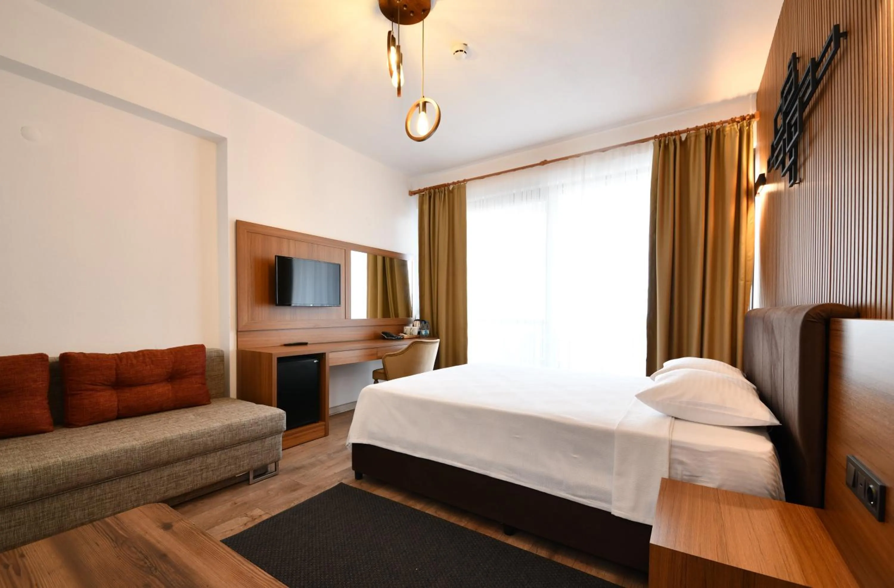 Photo of the whole room in 1774 Kazdağı Termal Otel