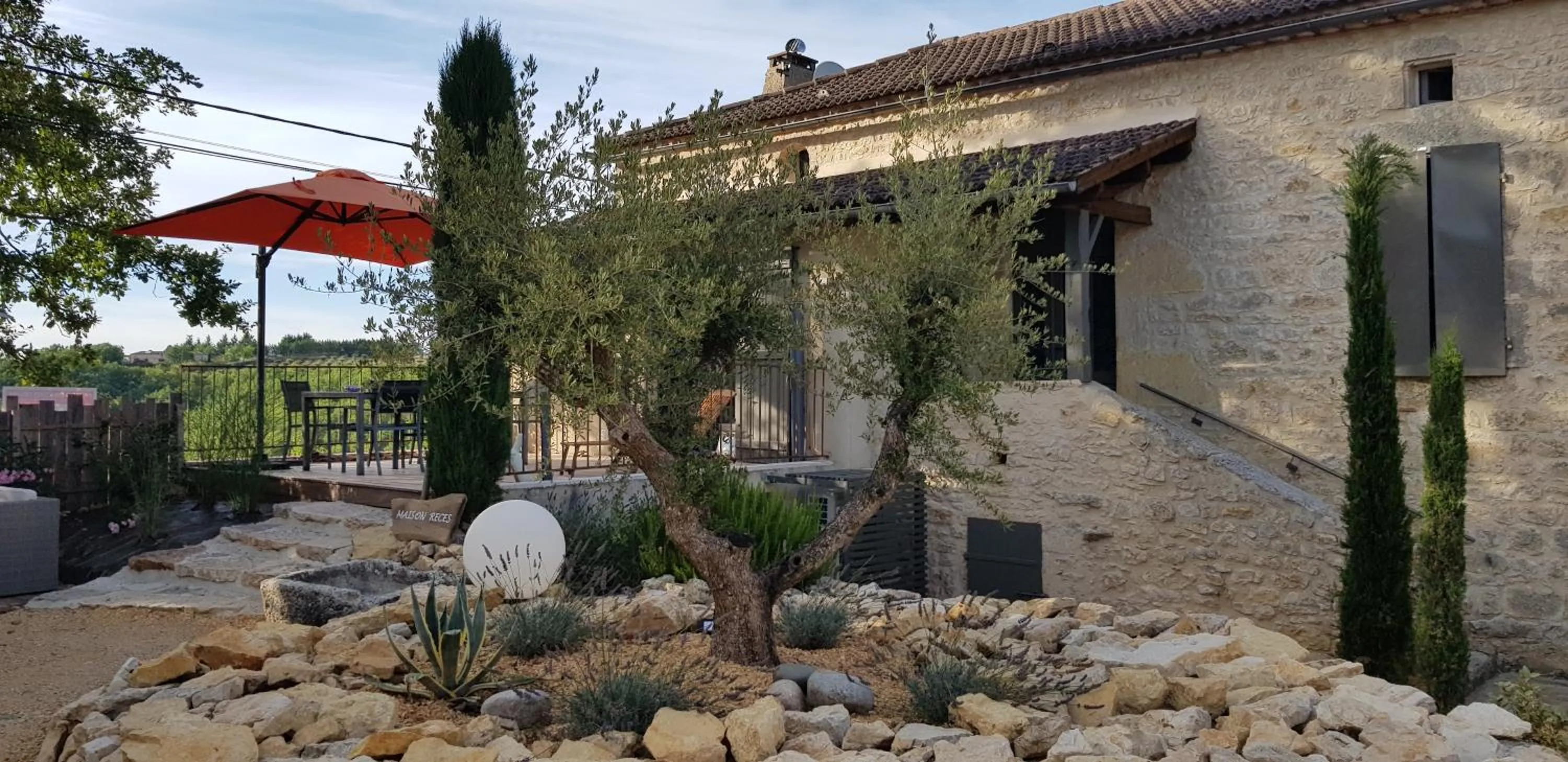 Patio in Maison Reces