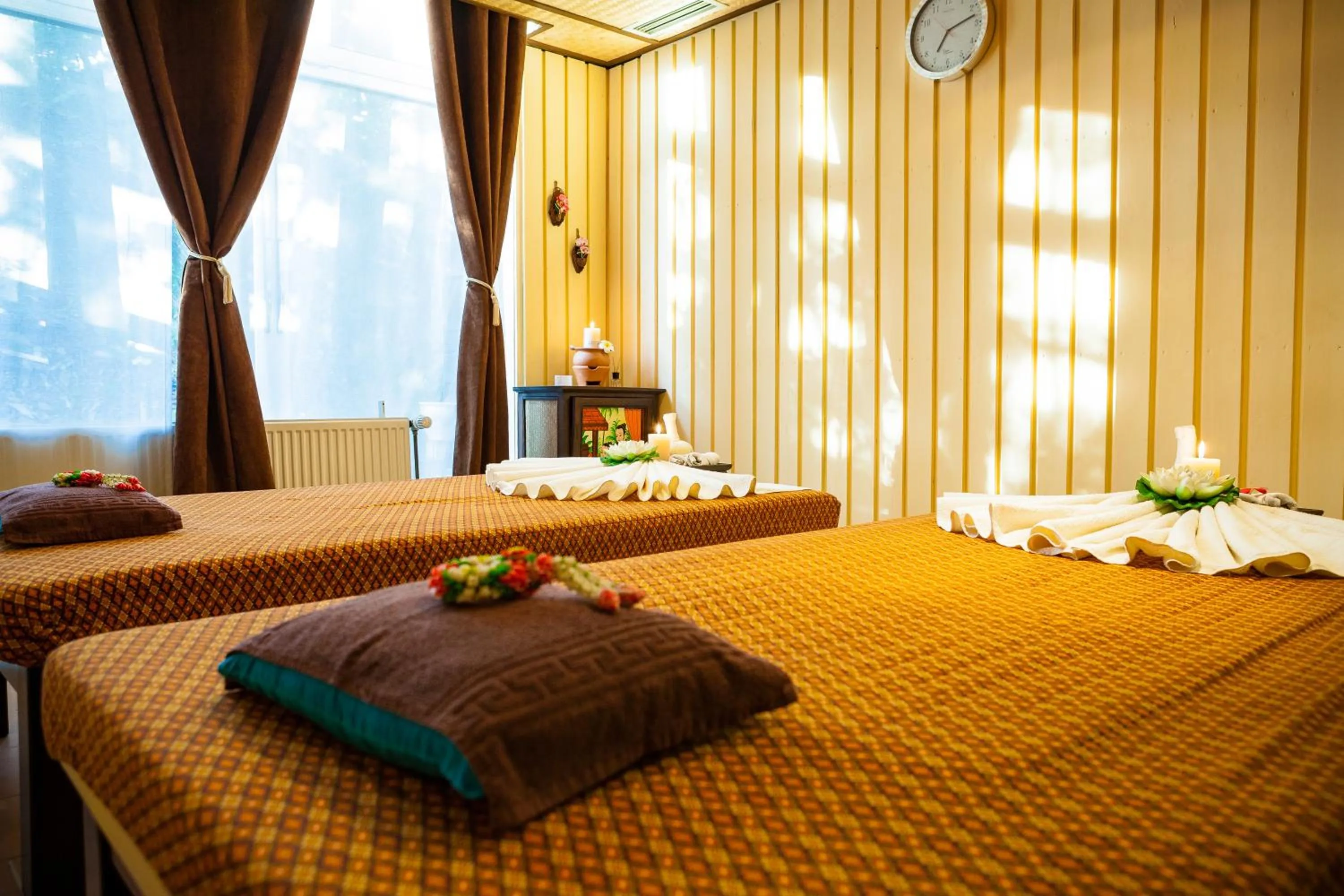 Massage, Bed in Hotelpark der Westerwald Treff