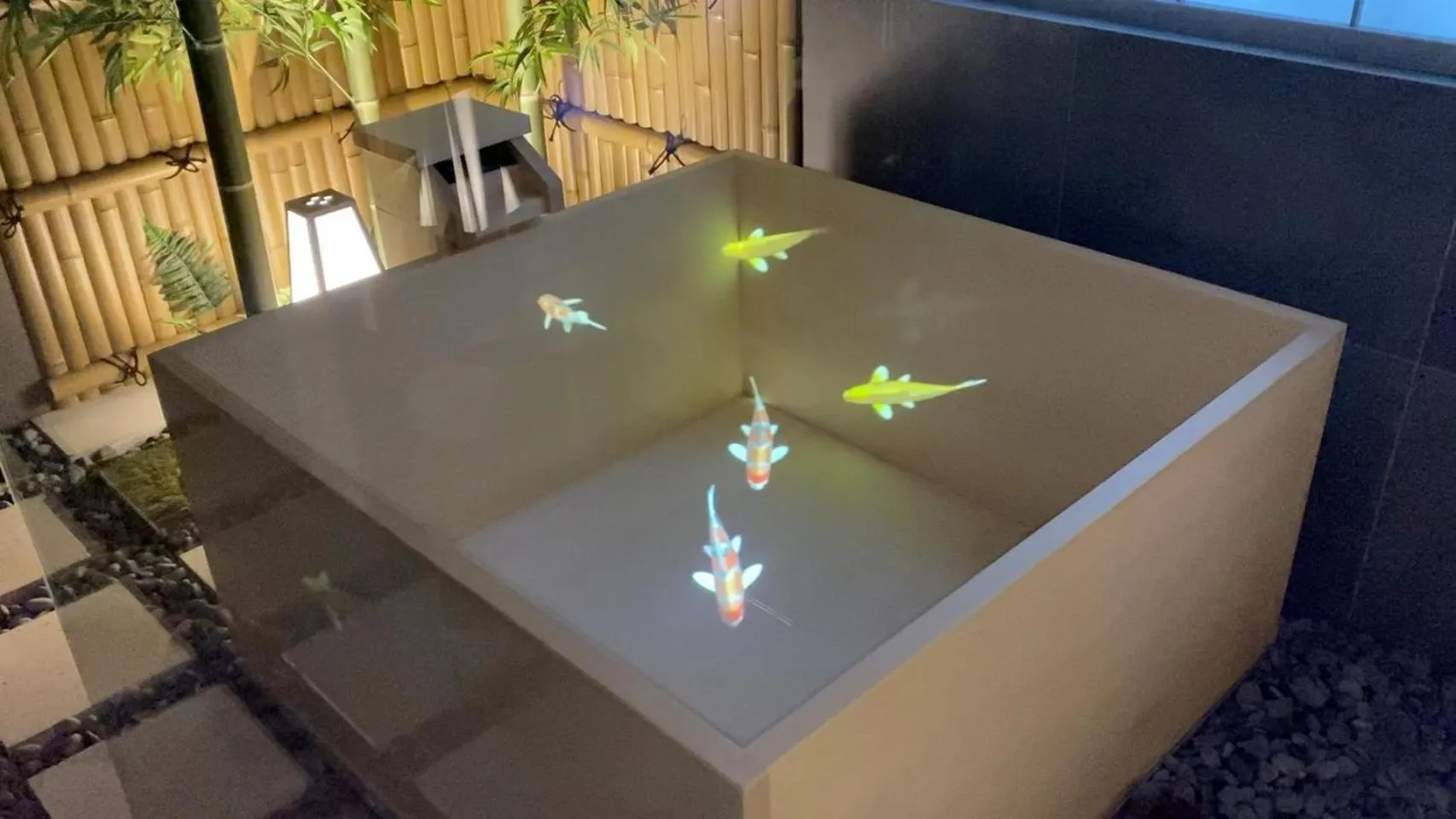 Bath in KONJAKUSO Osaka Bentencho "HIKARIYUYA" Projection M apping SPA