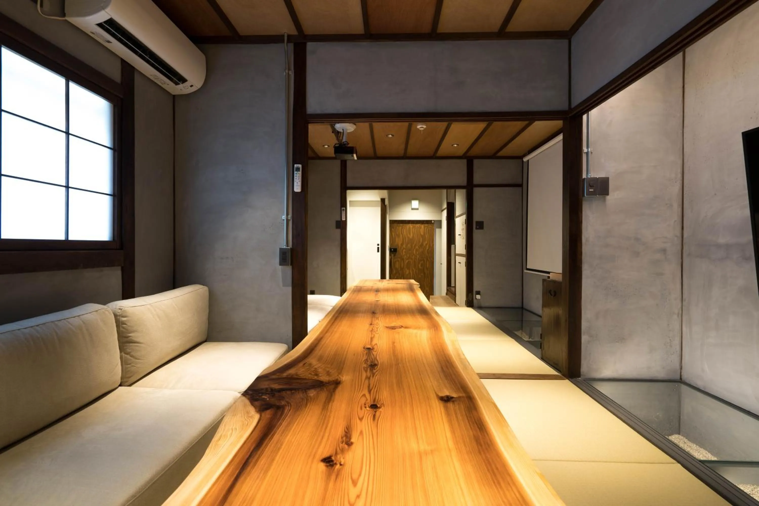 KONJAKUSO Osaka Bentencho "HIKARIYUYA" Projection M apping SPA