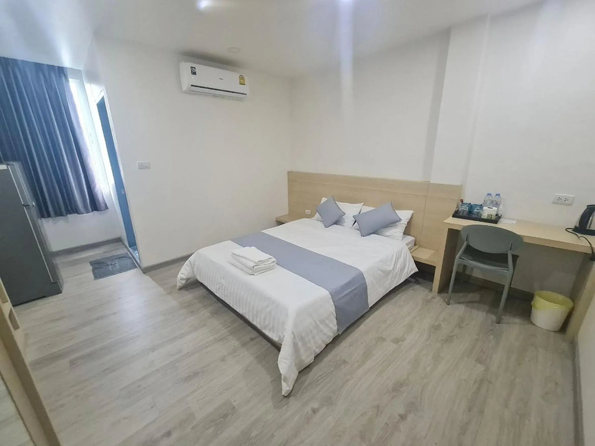 Standard King Room in El Huq Standard King Room in El Huq