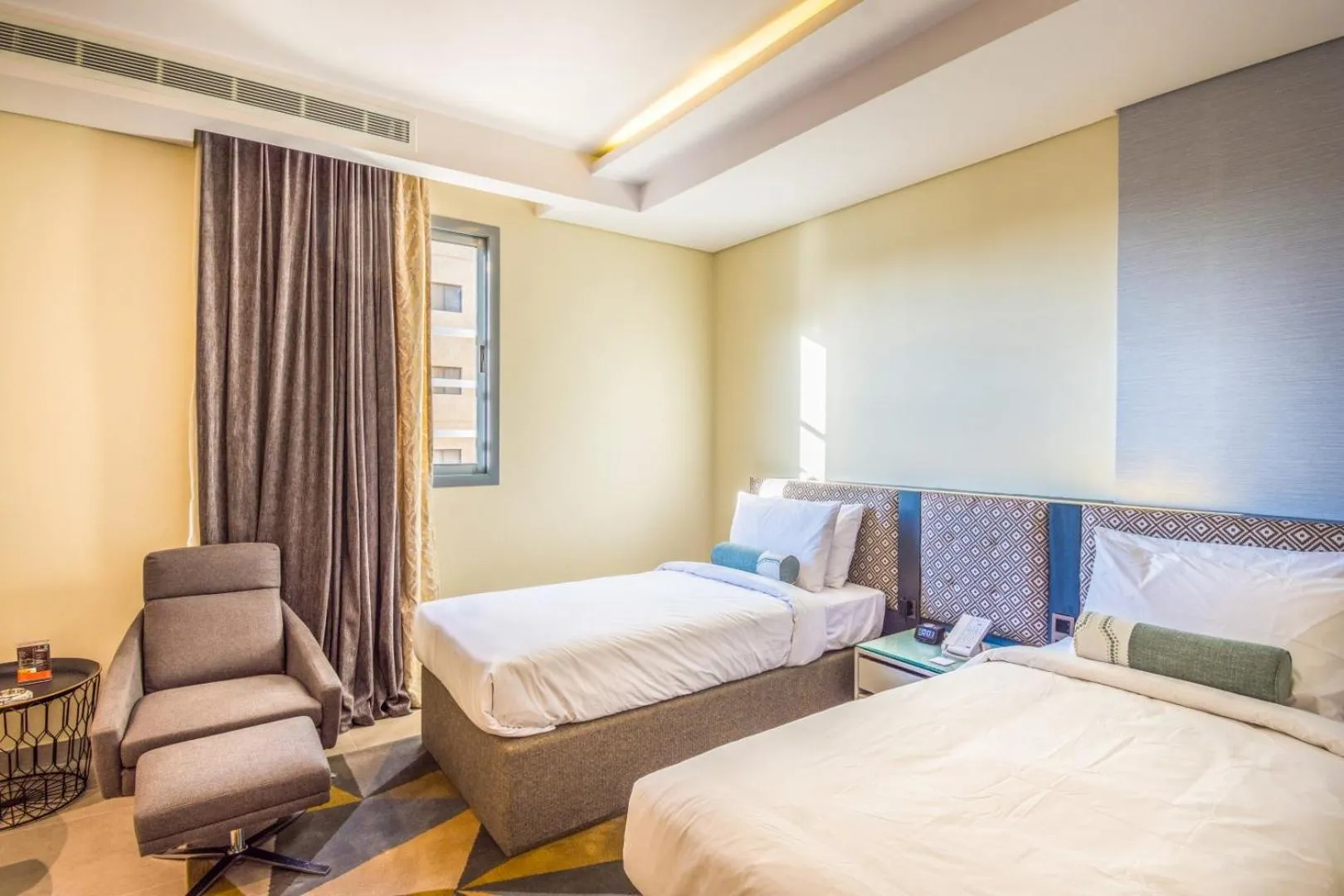 Bedroom, Bed in Ewaa Express Hotel - Tabuk