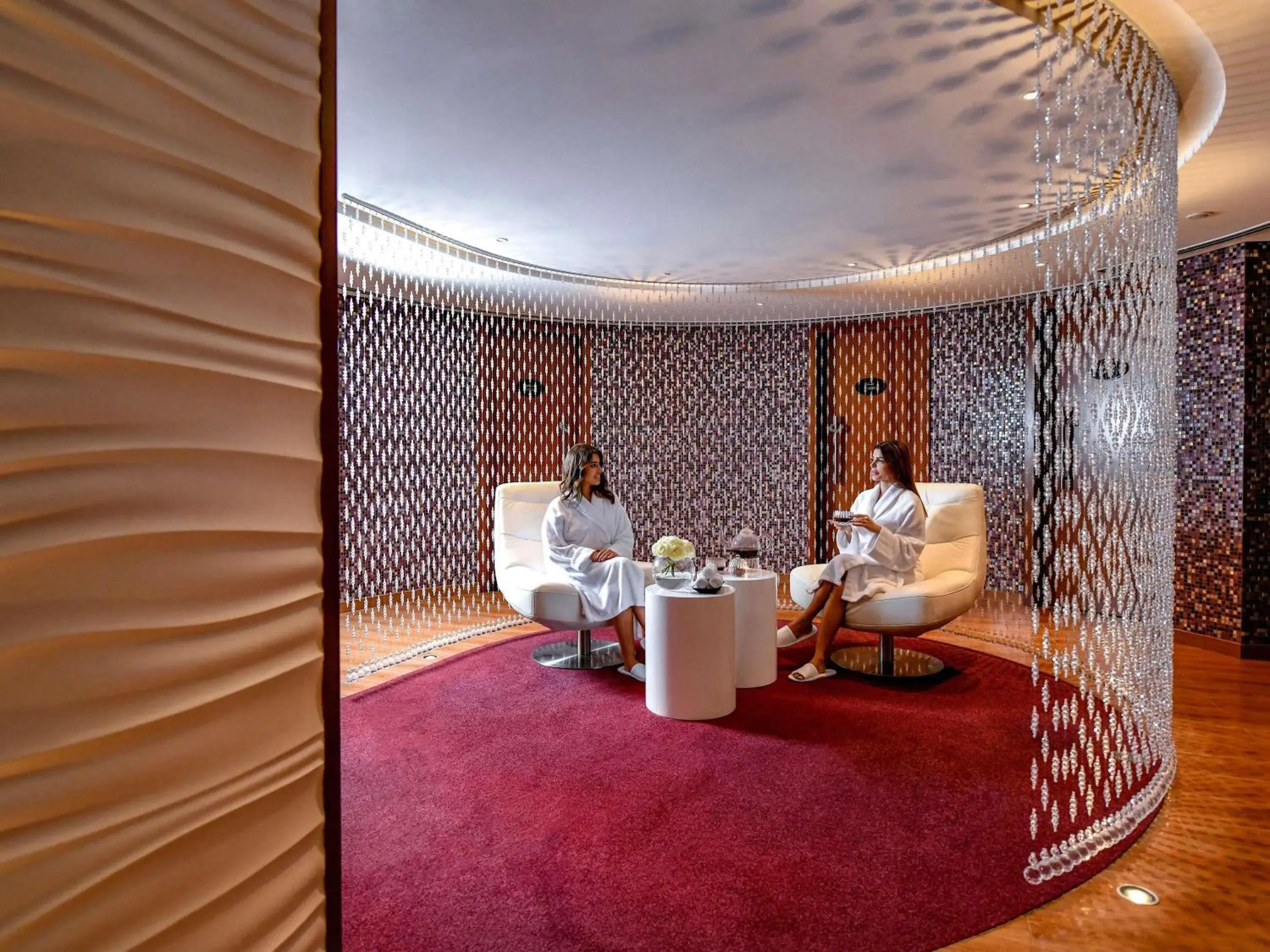 Spa and wellness centre/facilities in Mövenpick Hotel Bahrain Spa and wellness centre/facilities in Mövenpick Hotel Bahrain